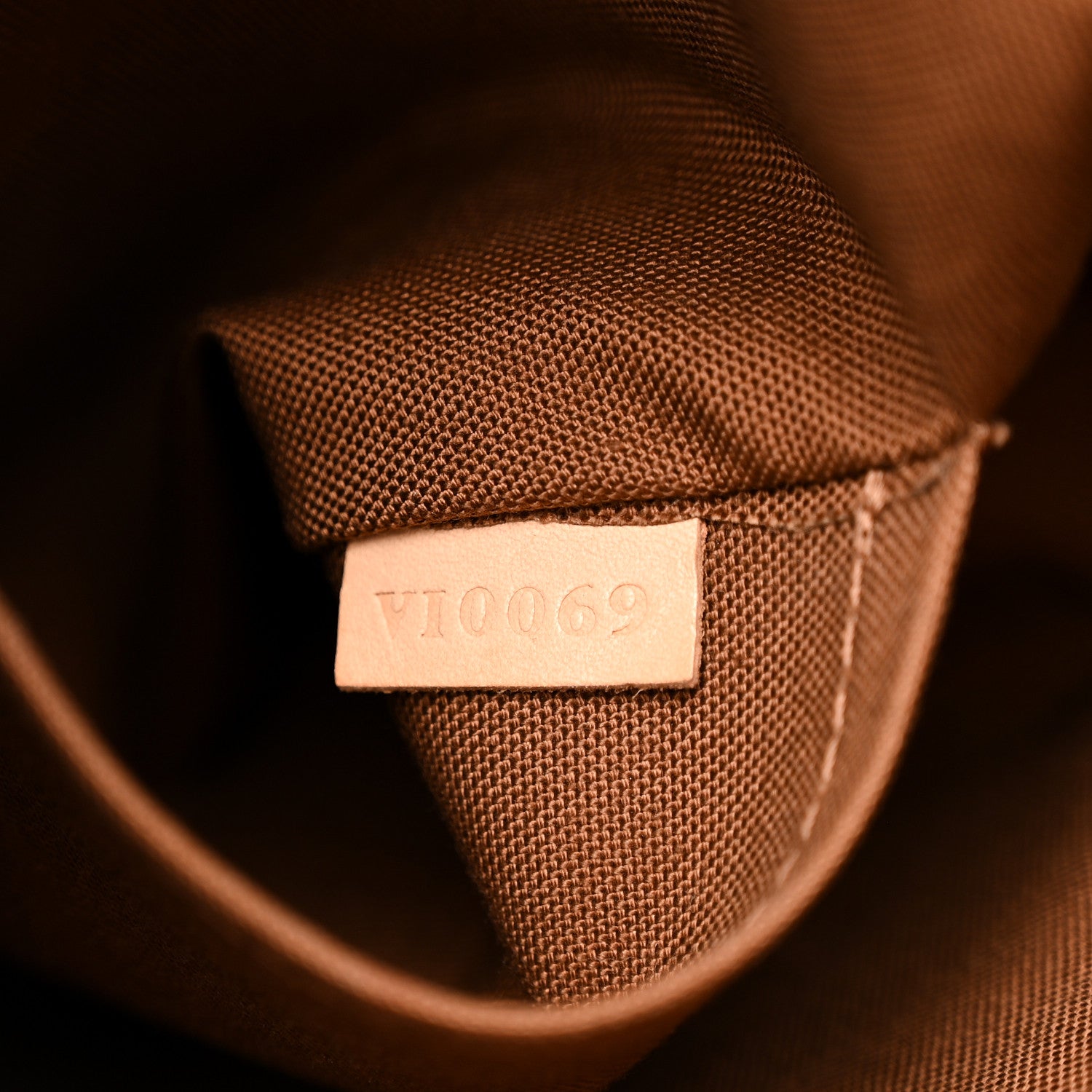 Louis Vuitton Monogram Odeon MM 6 of 10