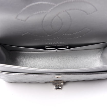 Chanel Metallic Aged Calfskin 2.55 Reissue 225 Flap Silver 4 of 8