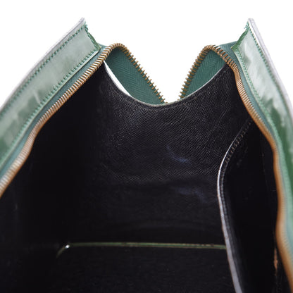 Louis Vuitton Epi Sac Triangle Green 19 of 21