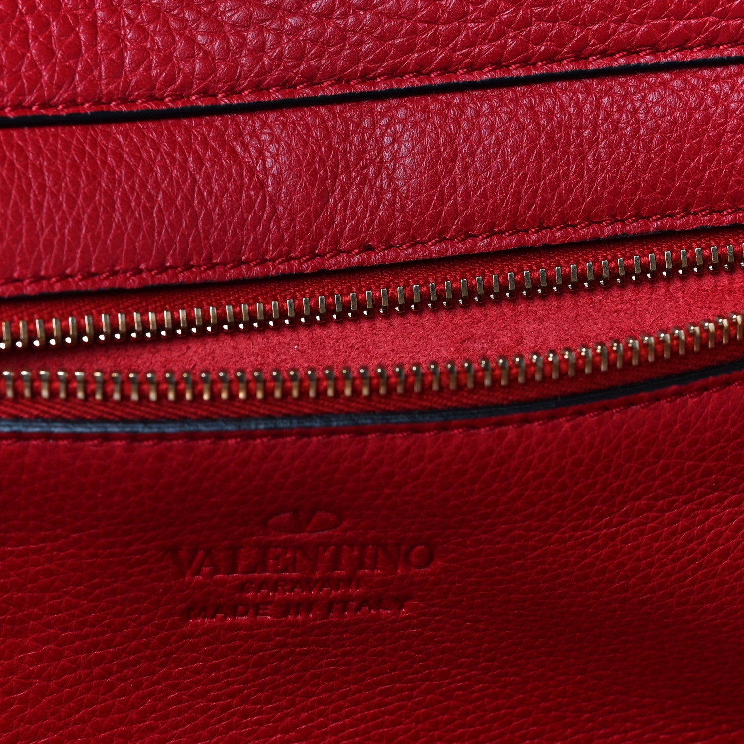 Valentino Garavani Pebbled Calfskin Medium Rockstud Tote Rosso Valentino 10 of 17