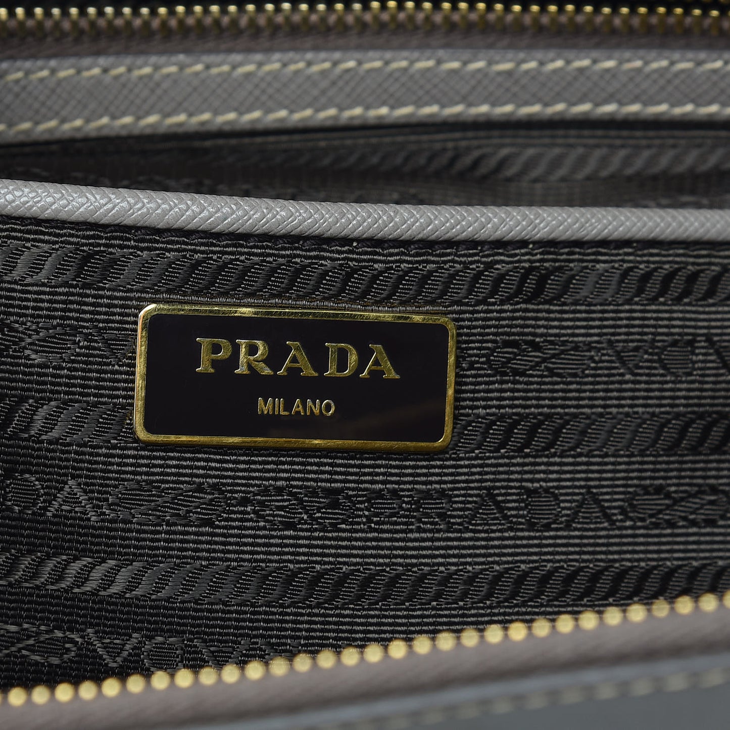 Saffiano Large Galleria Double Zip Tote Argilla