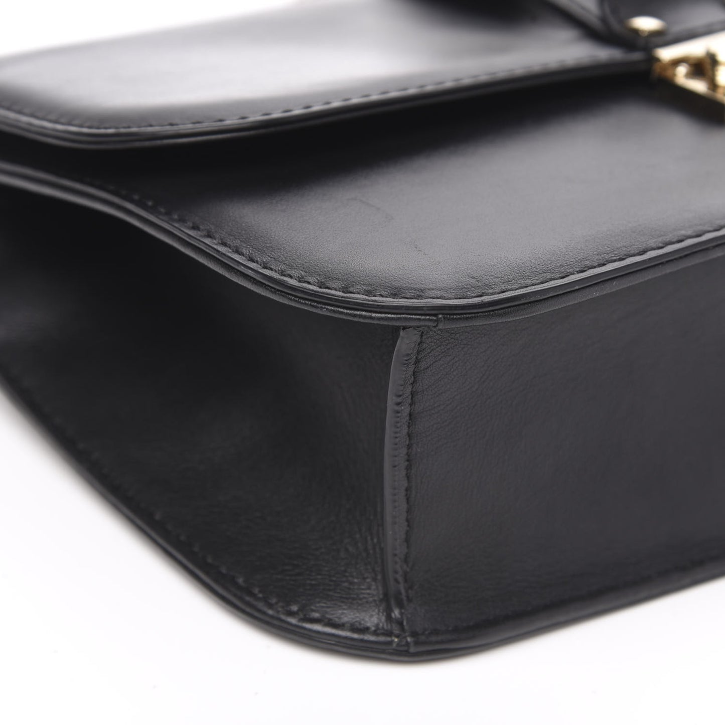 Vitello Medium Glam Lock Rockstud Flap Black