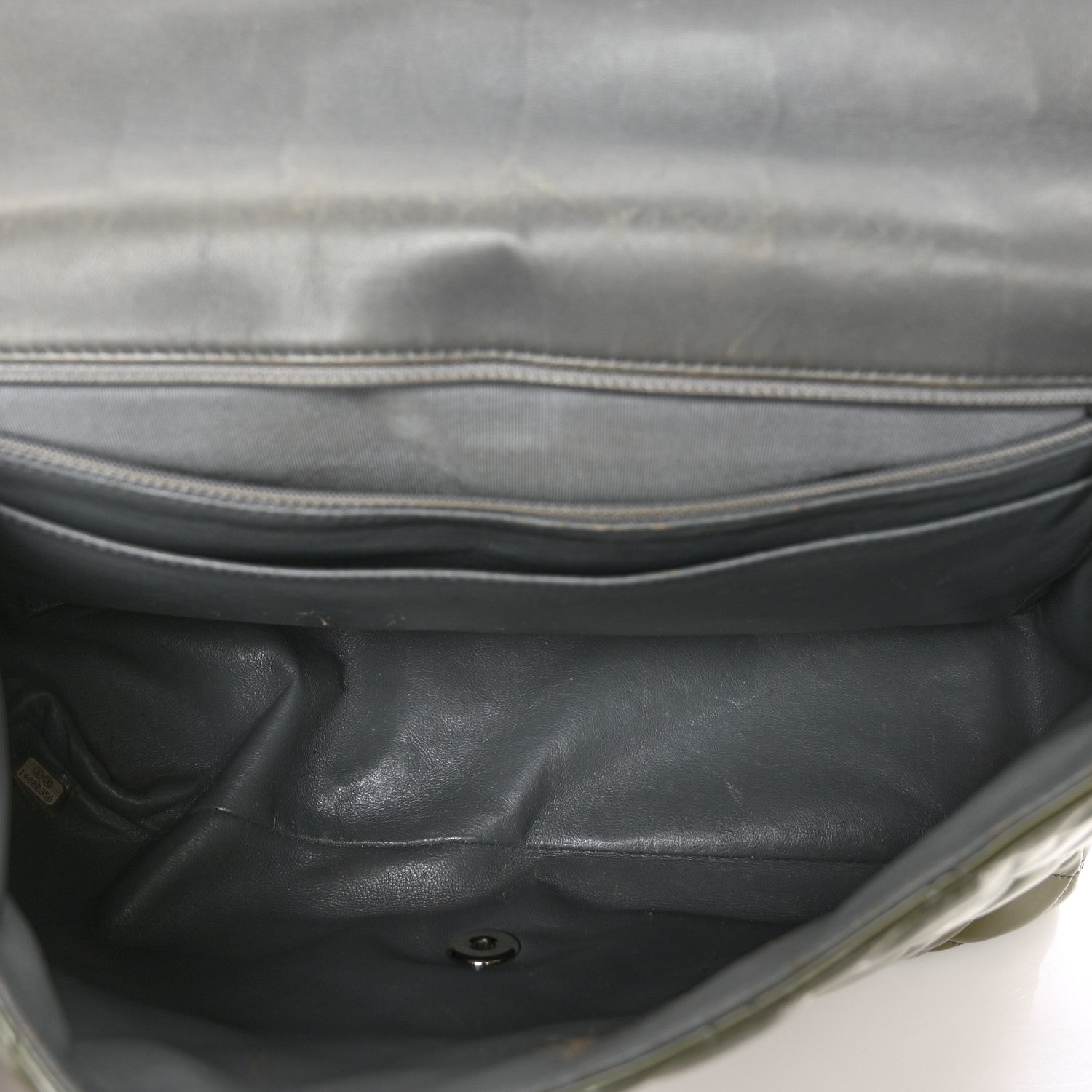 Chanel Patent Quilted Maxi Single Flap Grey 4 of 10
