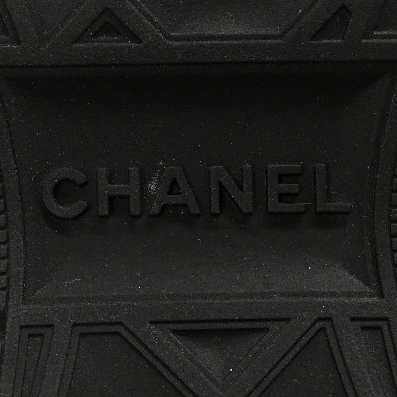 Chanel Suede Calfskin Embroidered CC Sneakers 40 Beige Black 7 of 10