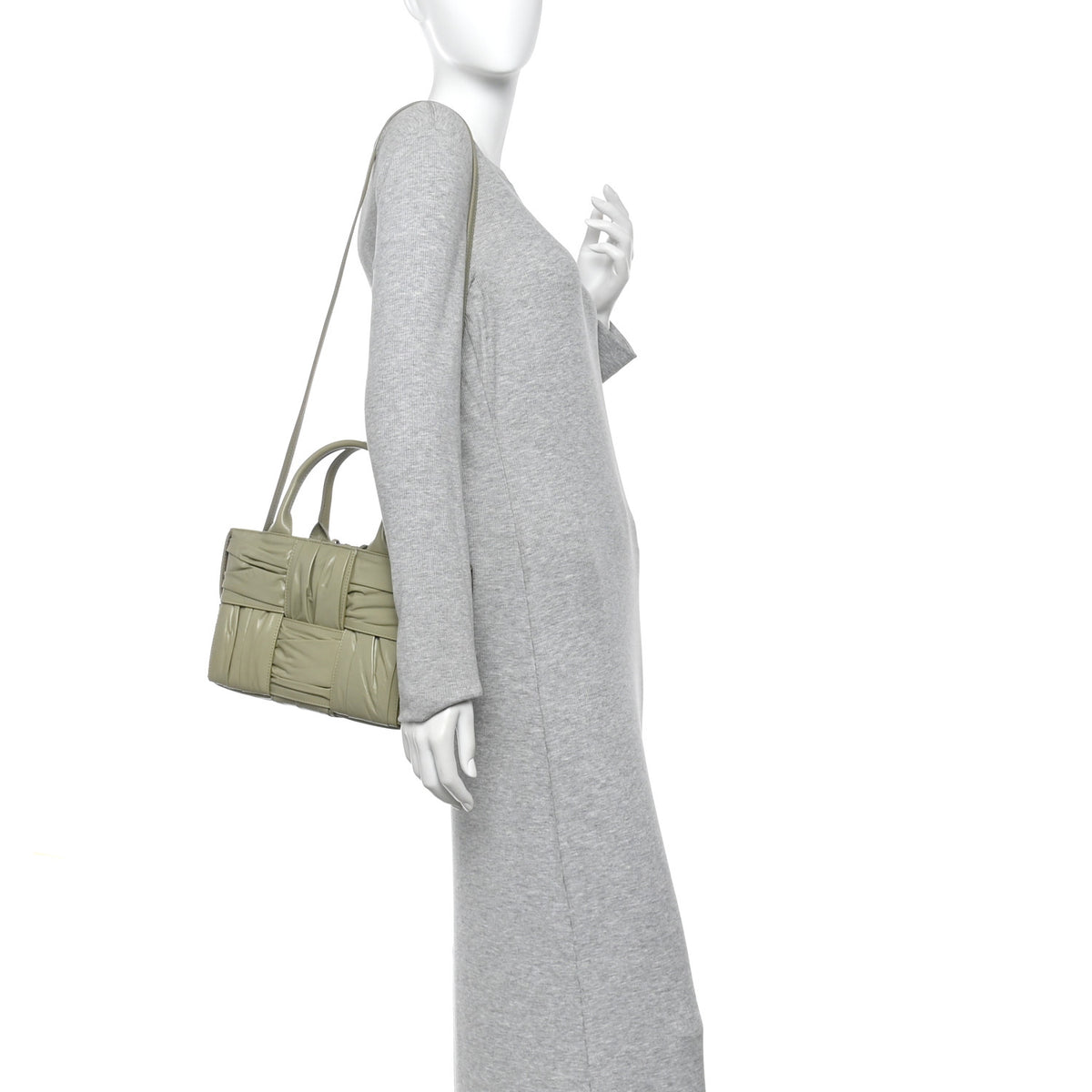 Foulard Intrecciato Pleated Arco Tote Travertine