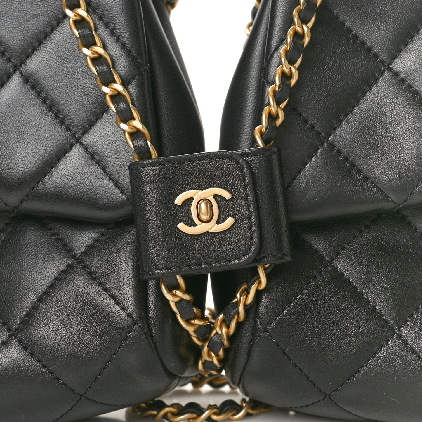 Lambskin Pearl Quilted Side Packs Black