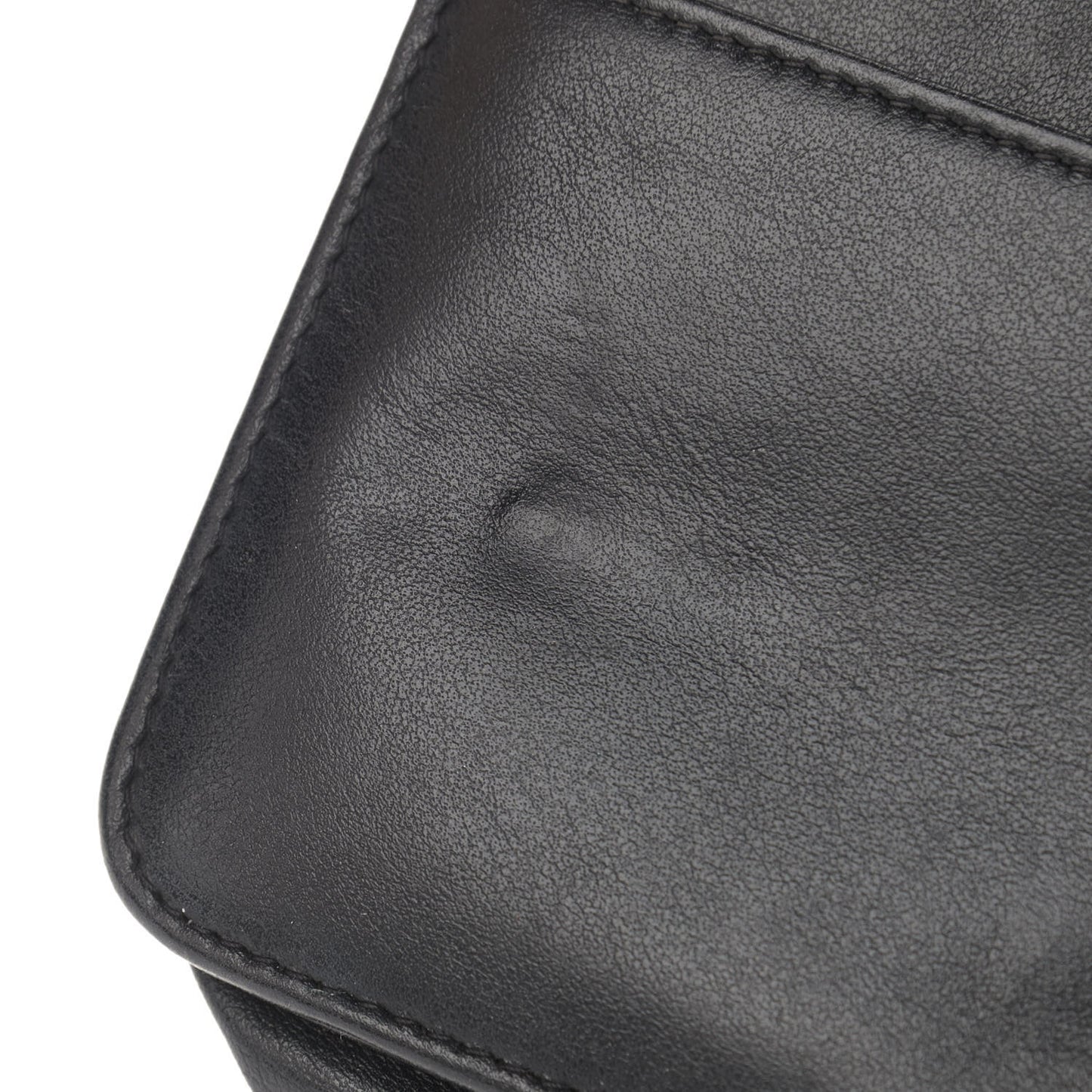 Aged Calfskin Quilted Gabrielle Wallet On Chain WOC Black