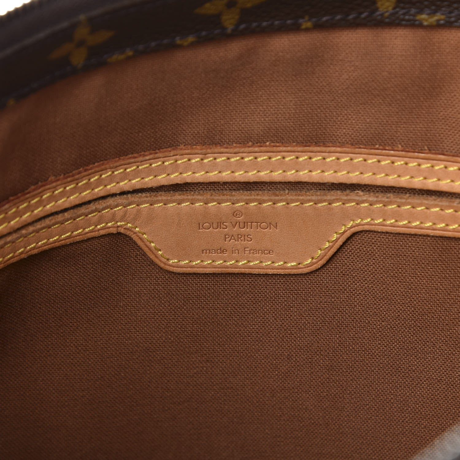 Louis Vuitton Monogram Cabas Mezzo 7 of 9