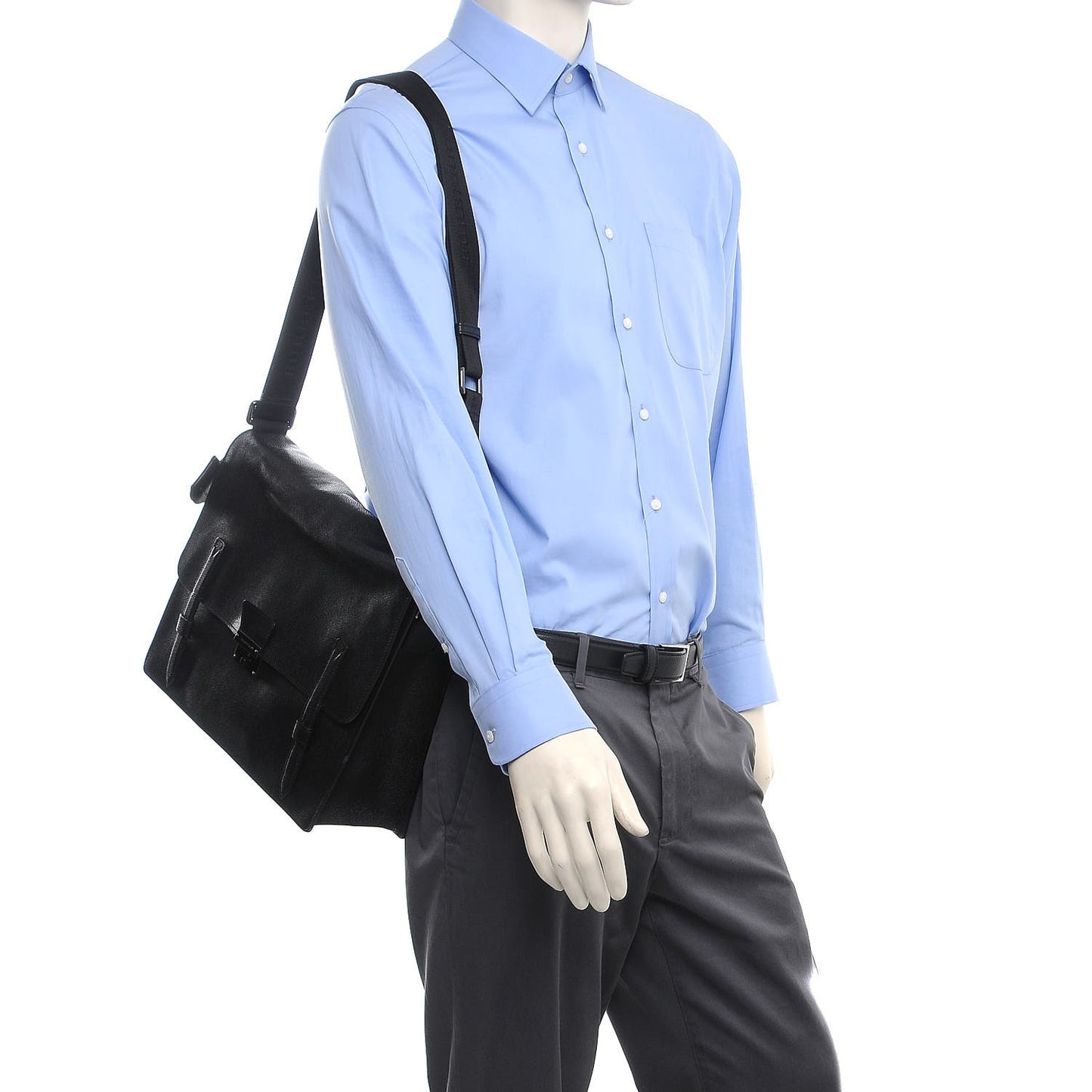 London Grainy Calfskin Rivendale Messenger Bag Black