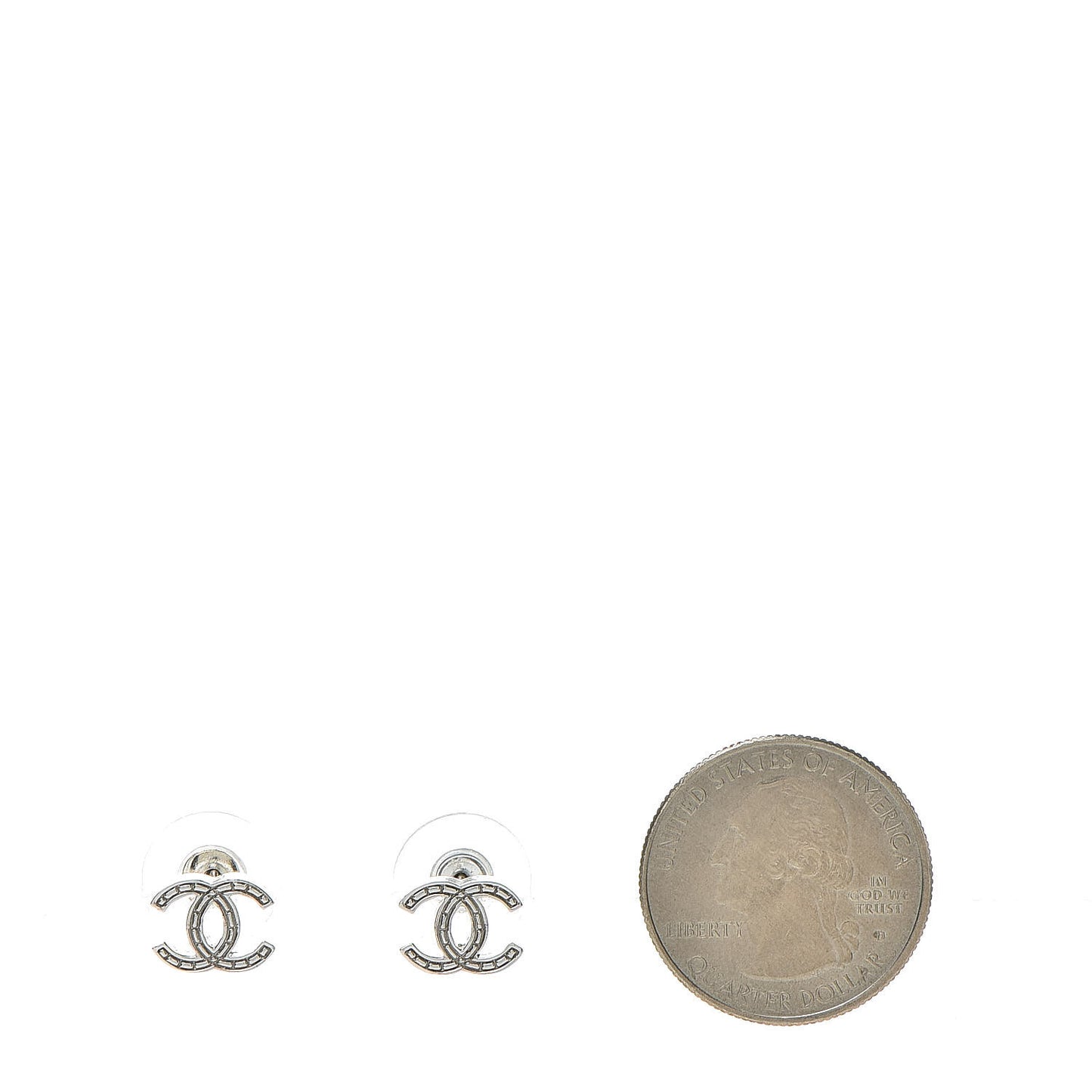 Metal CC Earrings Silver
