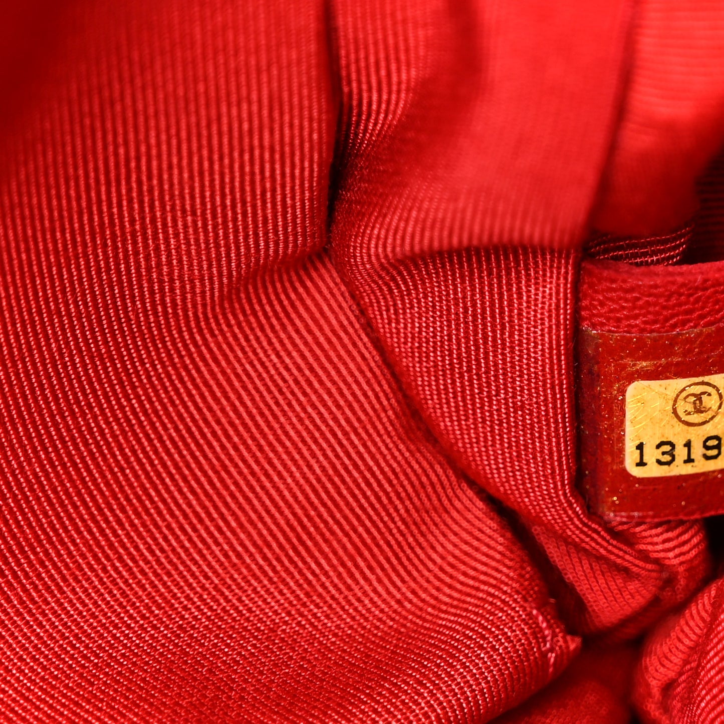 Lambskin Bubble Quilt Camera Case Red