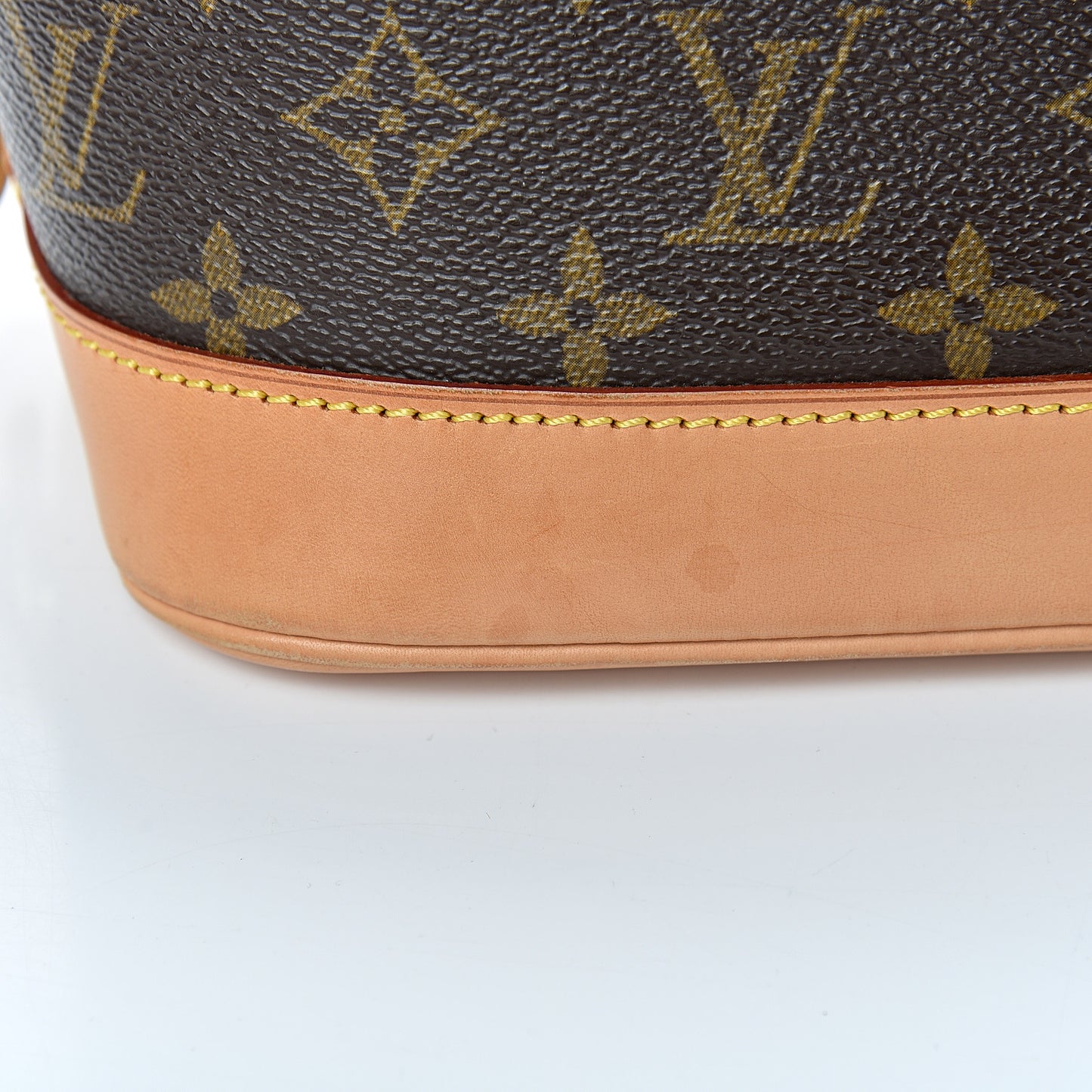 Monogram Alma PM