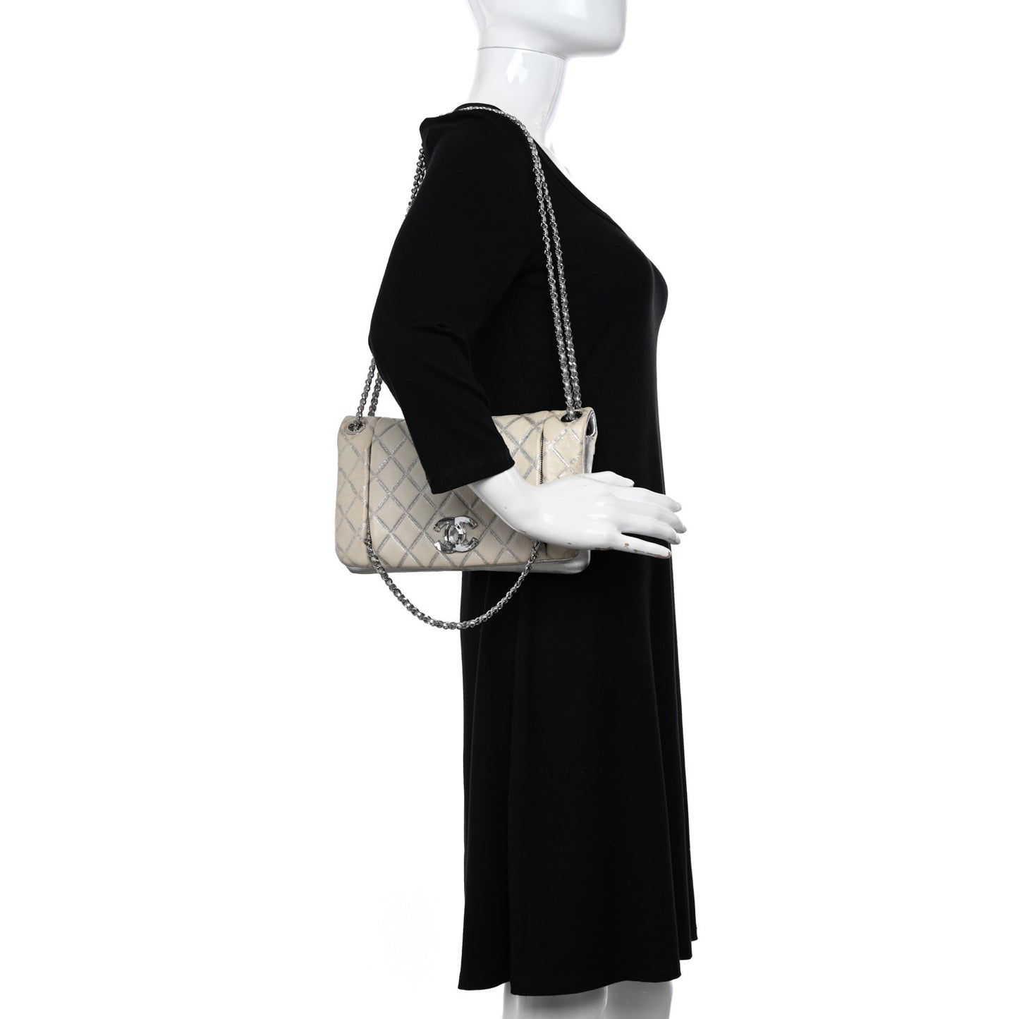 Metallic Distressed Lambskin Quilted CC Flap Ivory