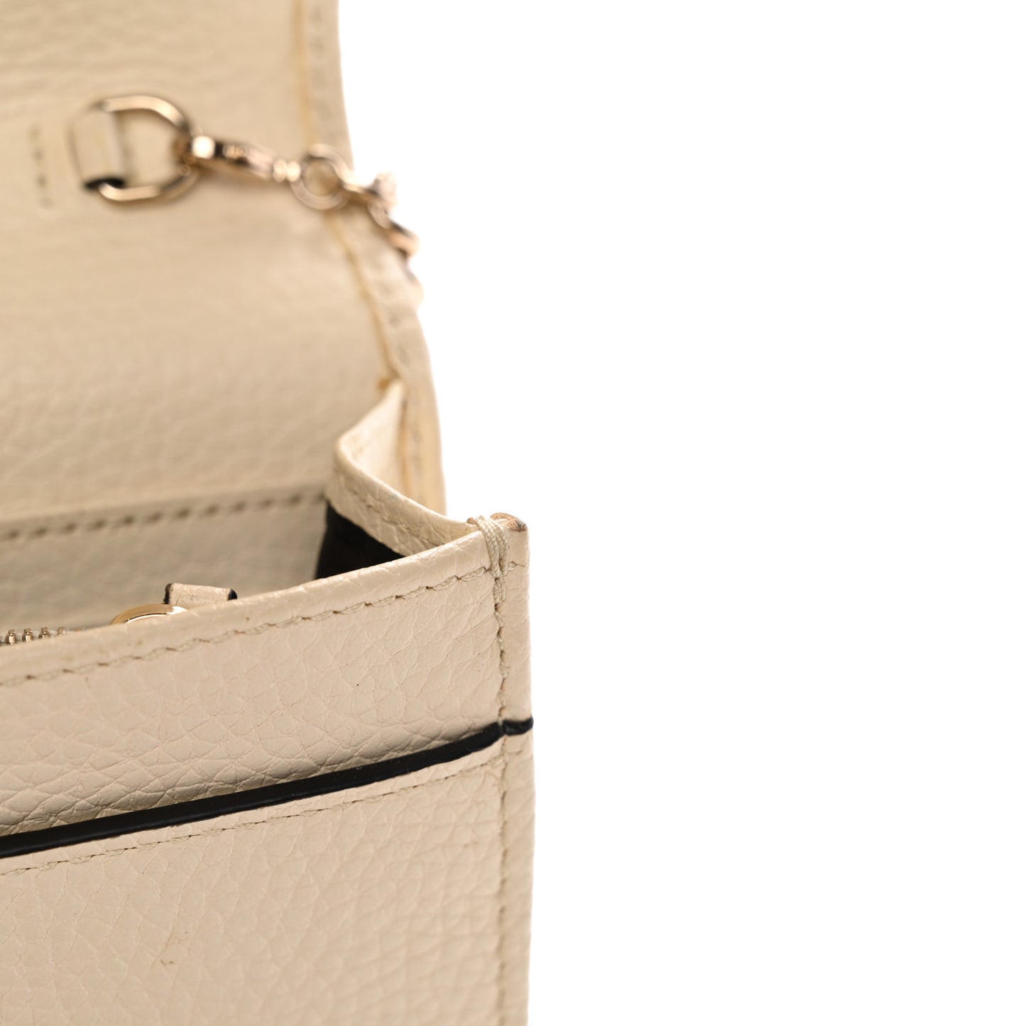 Pebbled Calfskin Soho Wallet on Chain Ivoire