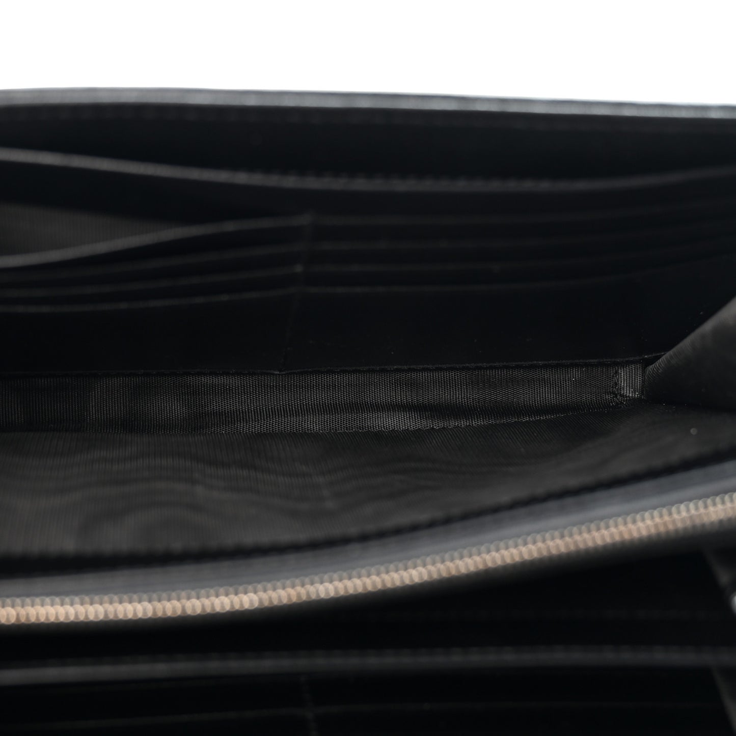 Calfskin Matelasse Aria GG Marmont Chain Wallet Black