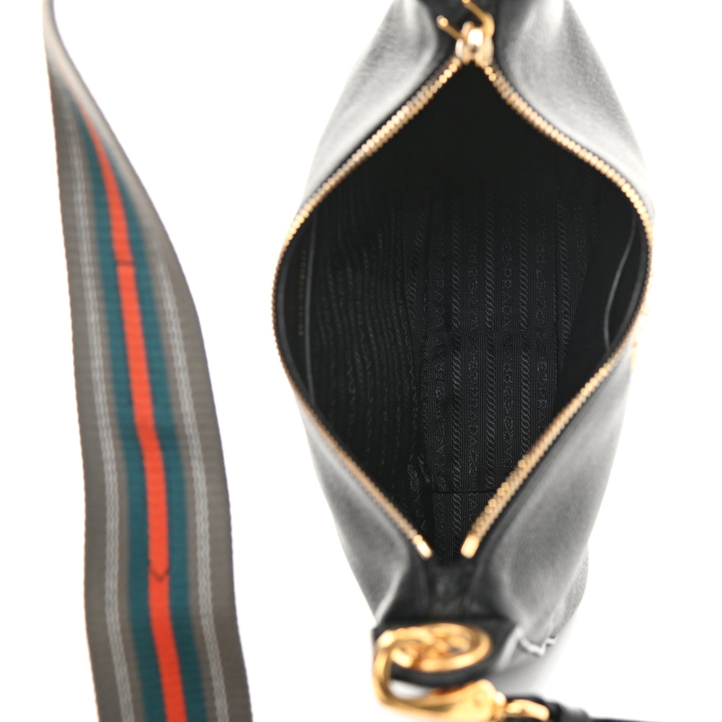 Vitello Phenix Zippered Messenger Hobo Black