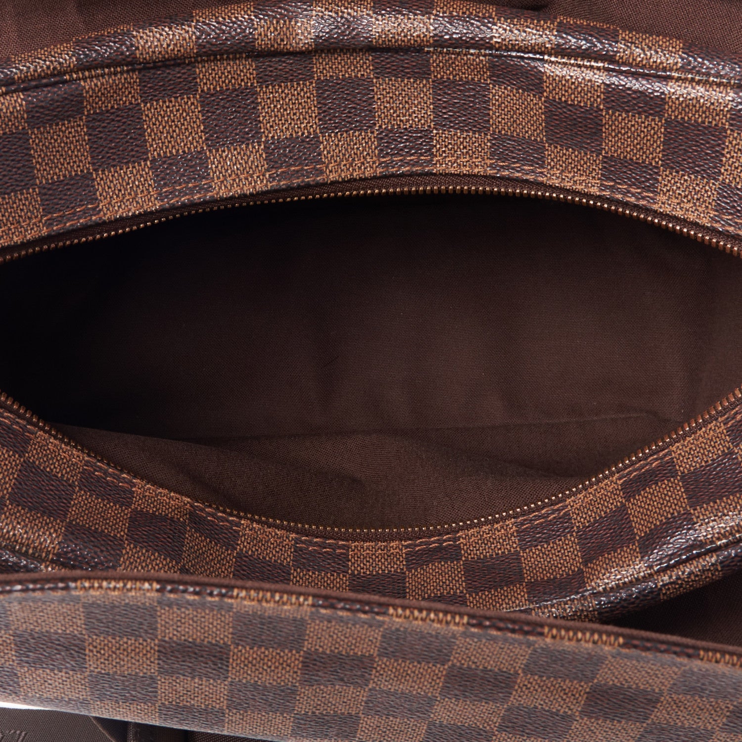 Louis Vuitton Damier Ebene Naviglio 5 of 9
