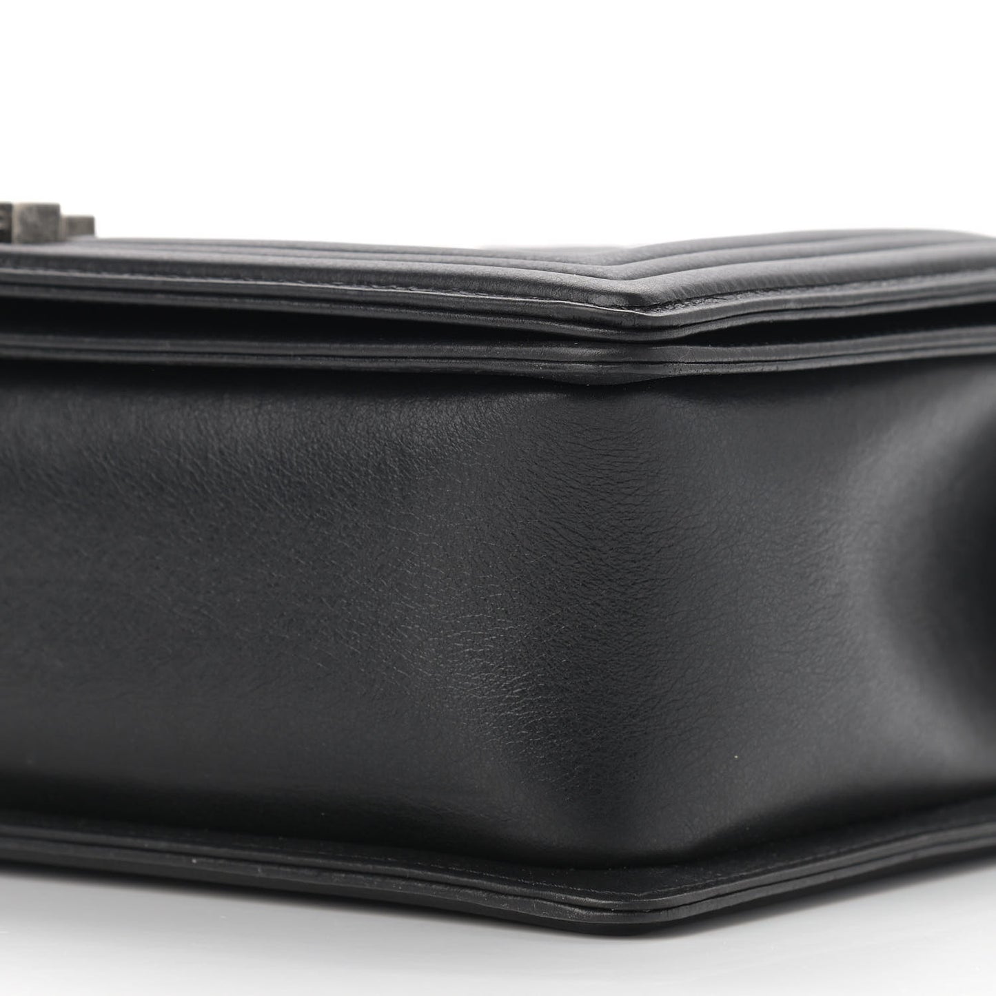 Calfskin Quilted New Medium Boy Flap Black