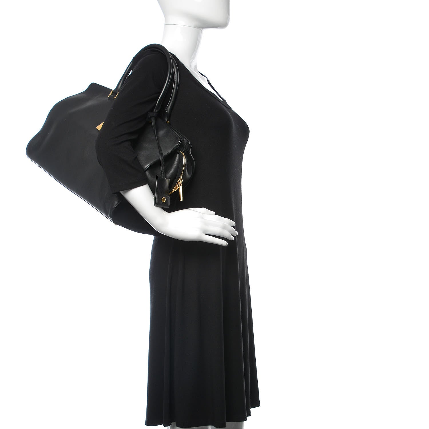 Saint Laurent Calfskin Medium Classic Y Cabas Black 2 of 22