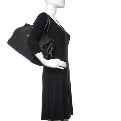 Saint Laurent Calfskin Medium Classic Y Cabas Black 2 of 22