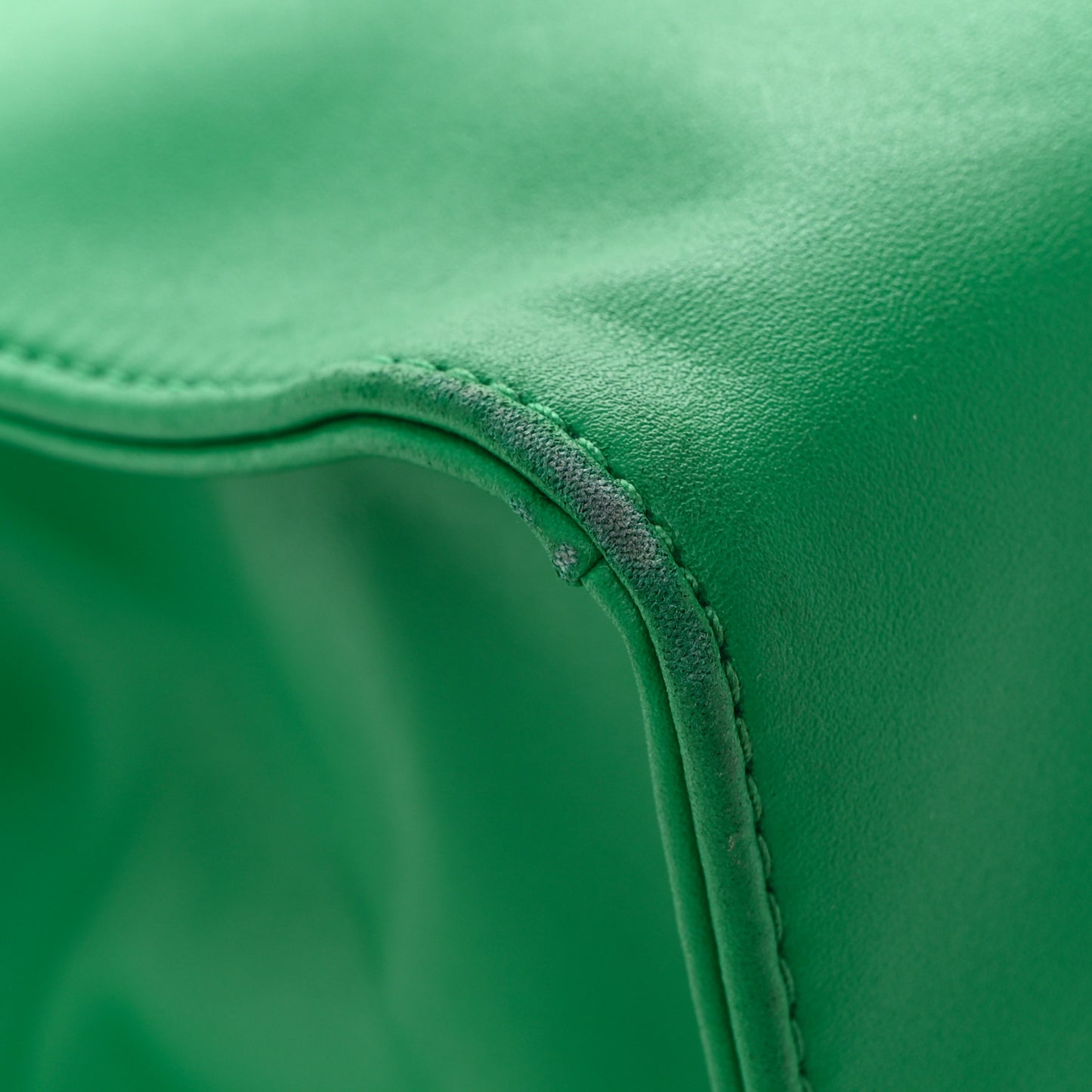Vegan Leather Medium Shopping Bag Greenscreen
