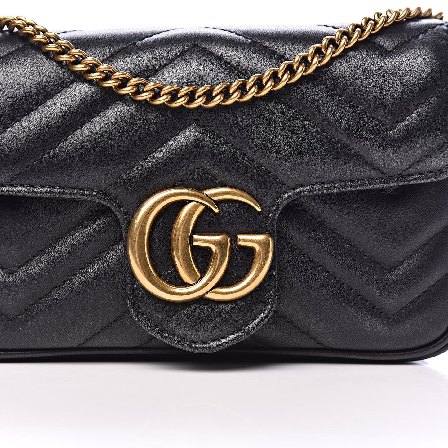 Calfskin Matelasse Super Mini GG Marmont Shoulder Bag Black