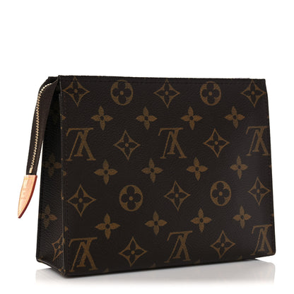 Louis Vuitton Monogram Toiletry Pouch 19 3 of 10