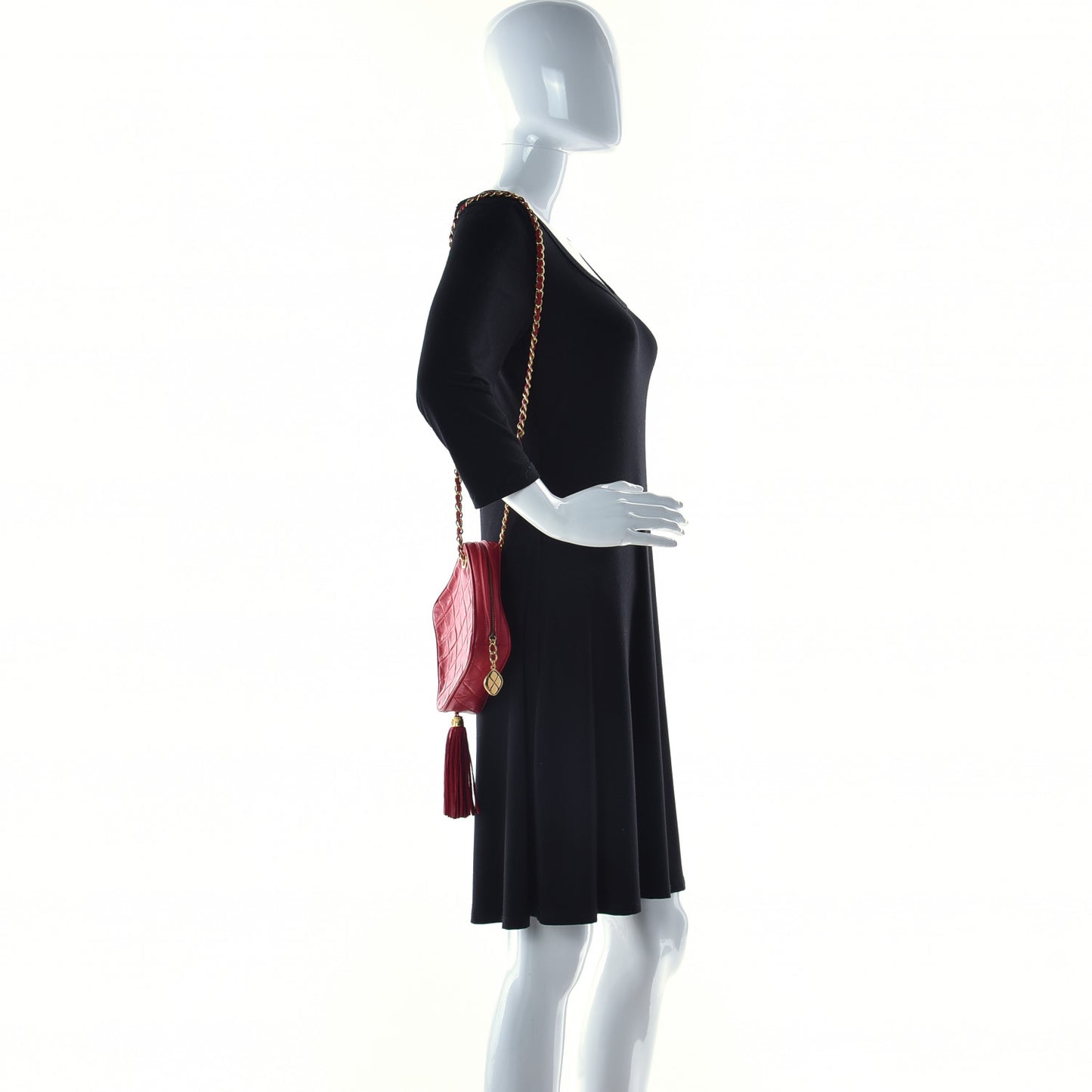 Lambskin Quilted Tassel Clutch Red