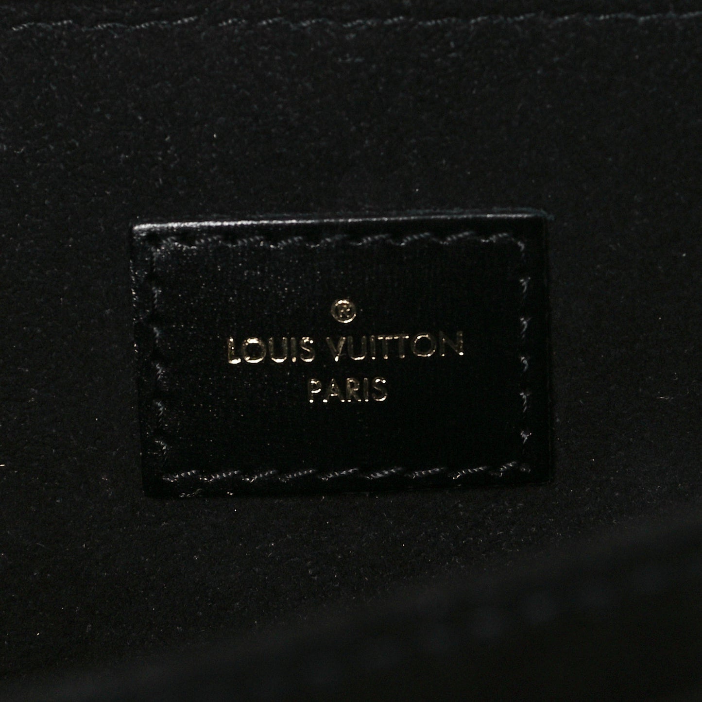 Reverse Monogram Pochette Metis