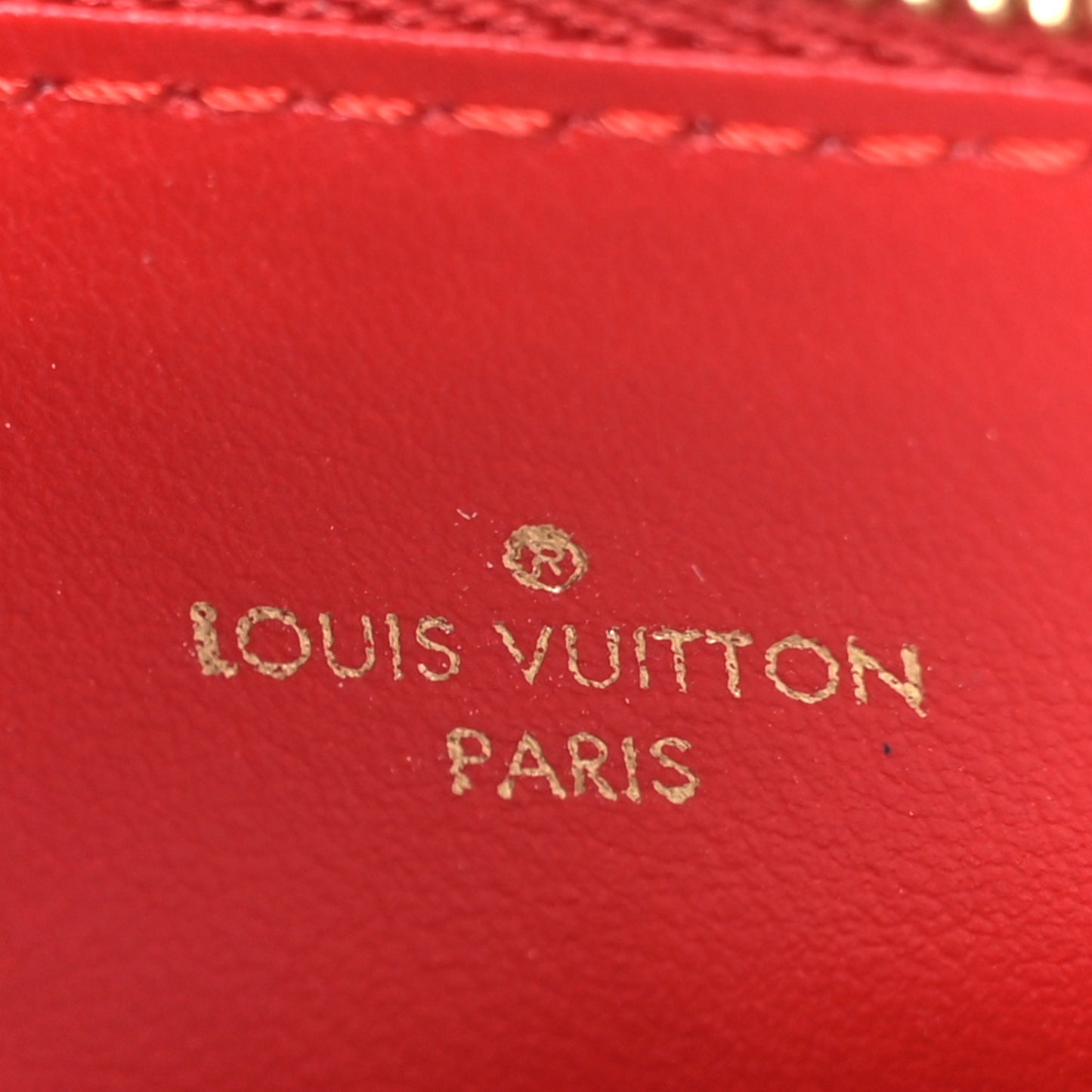 Empreinte Felicie Chain Wallet Zippered Insert Scarlet