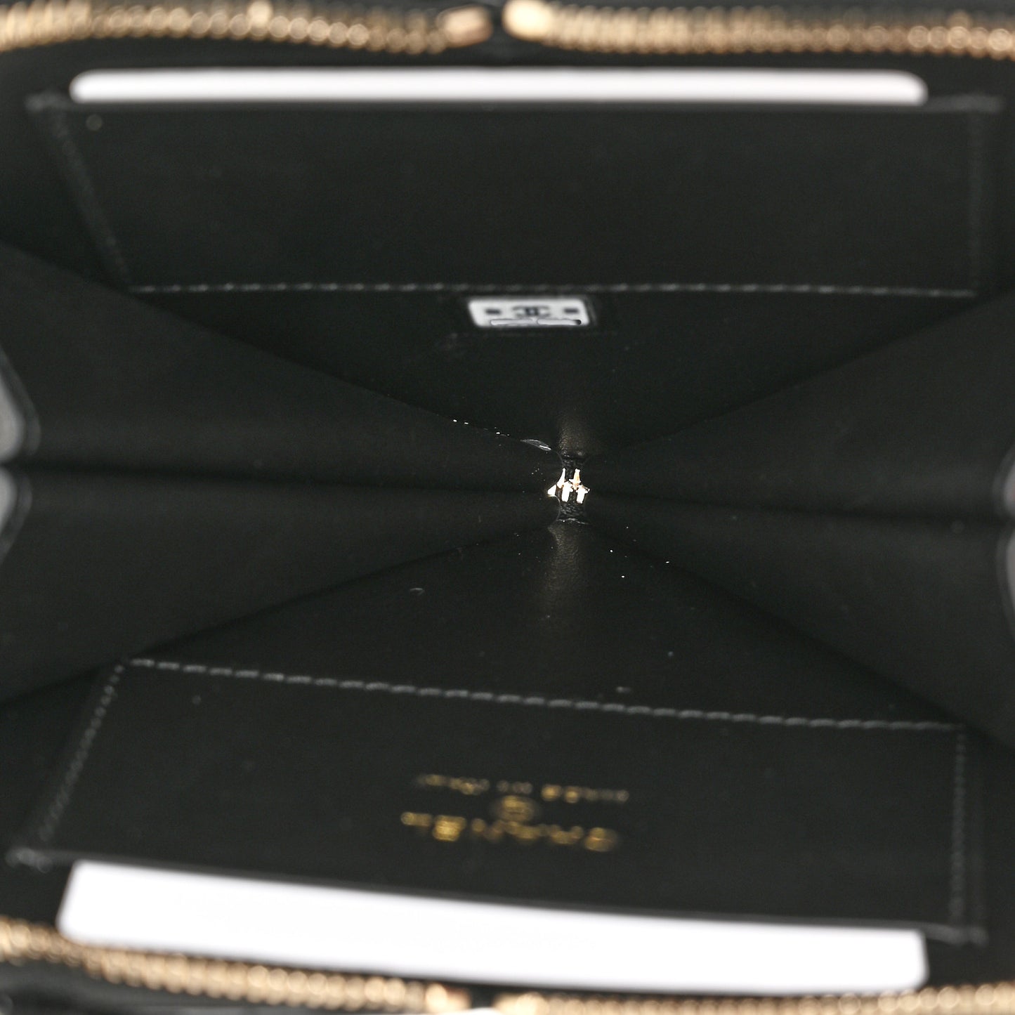 Patent Calfskin Resin Quilted CC Heart Clutch With Chain Black