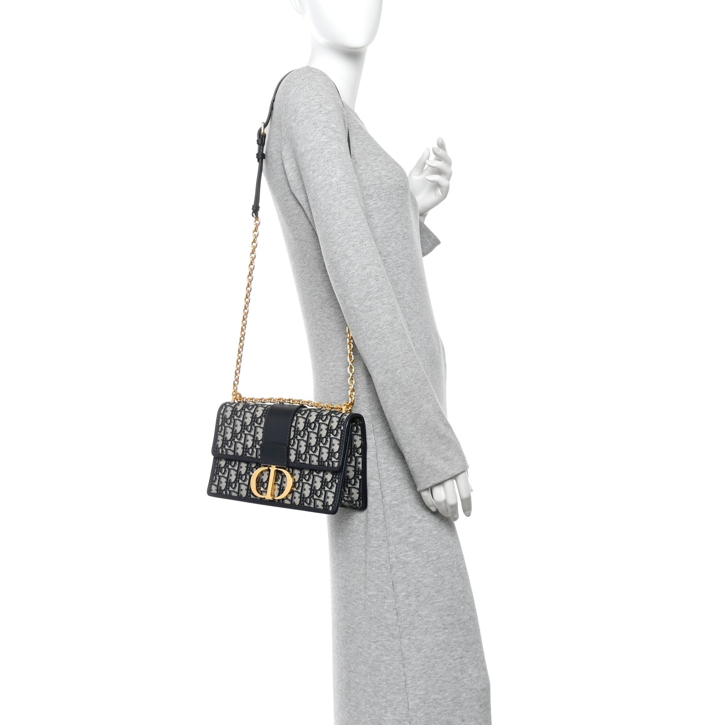 Oblique 30 Montaigne Chain Flap Bag Blue