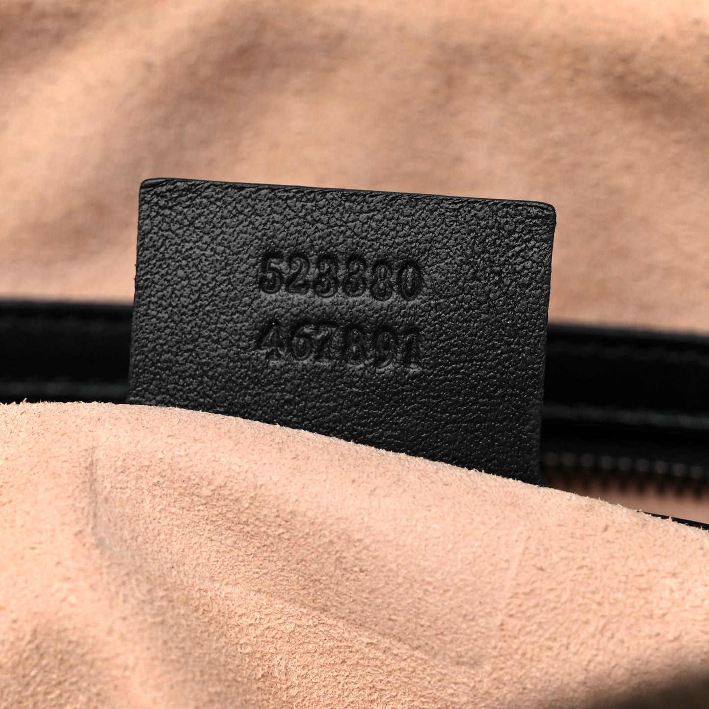 Calfskin Matelasse Mens GG Marmont Belt Bag 80 32 Black