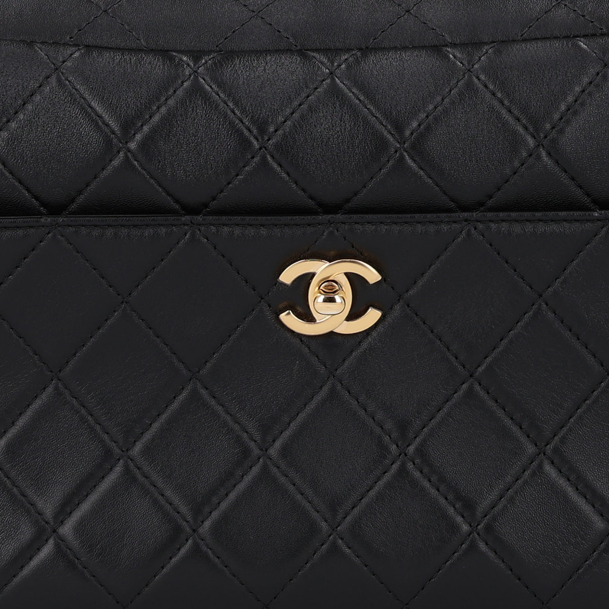 Lambskin Quilted Camerissimo Camera Case Black