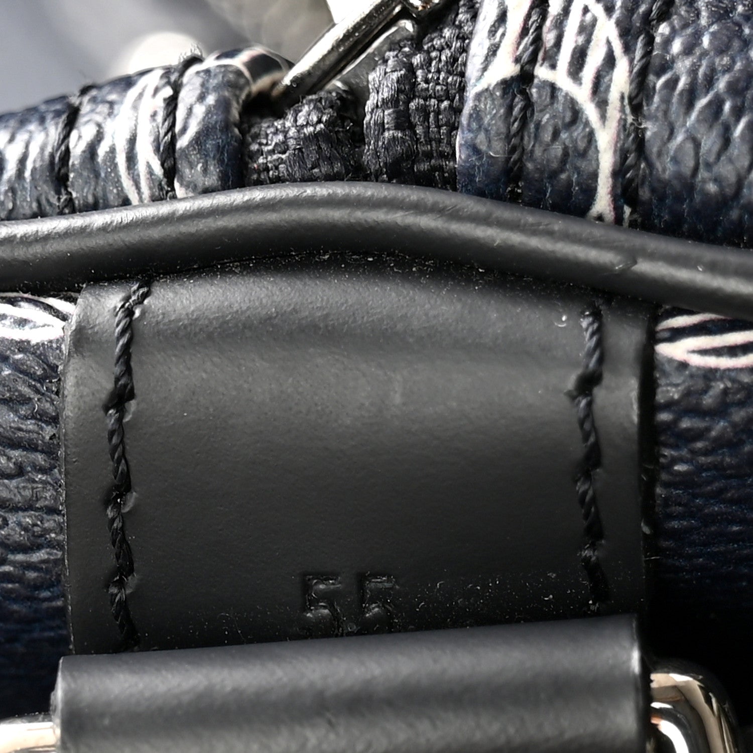 Louis Vuitton Savane Monogram Lion Chapman Keepall Bandouliere 55 Encre 7 of 11