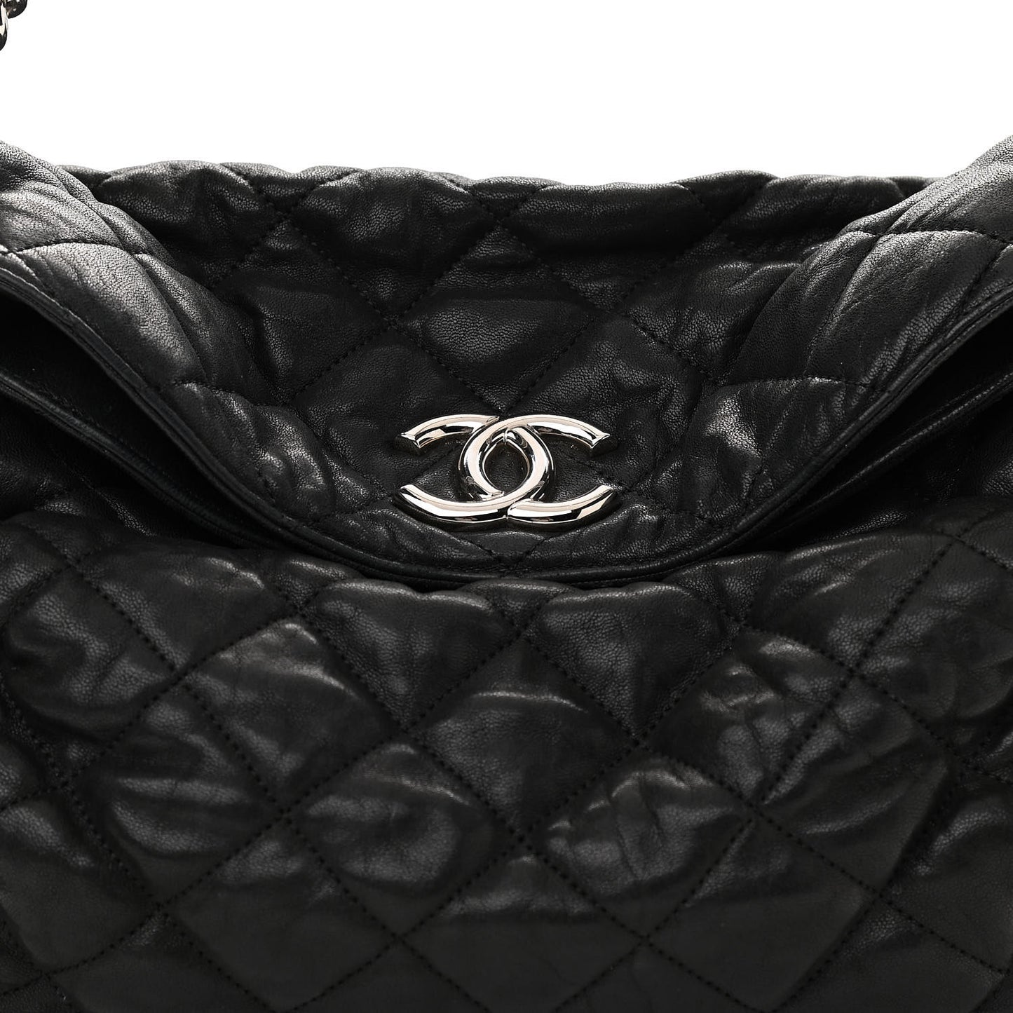 Washed Lambskin Chain Around Hobo Black