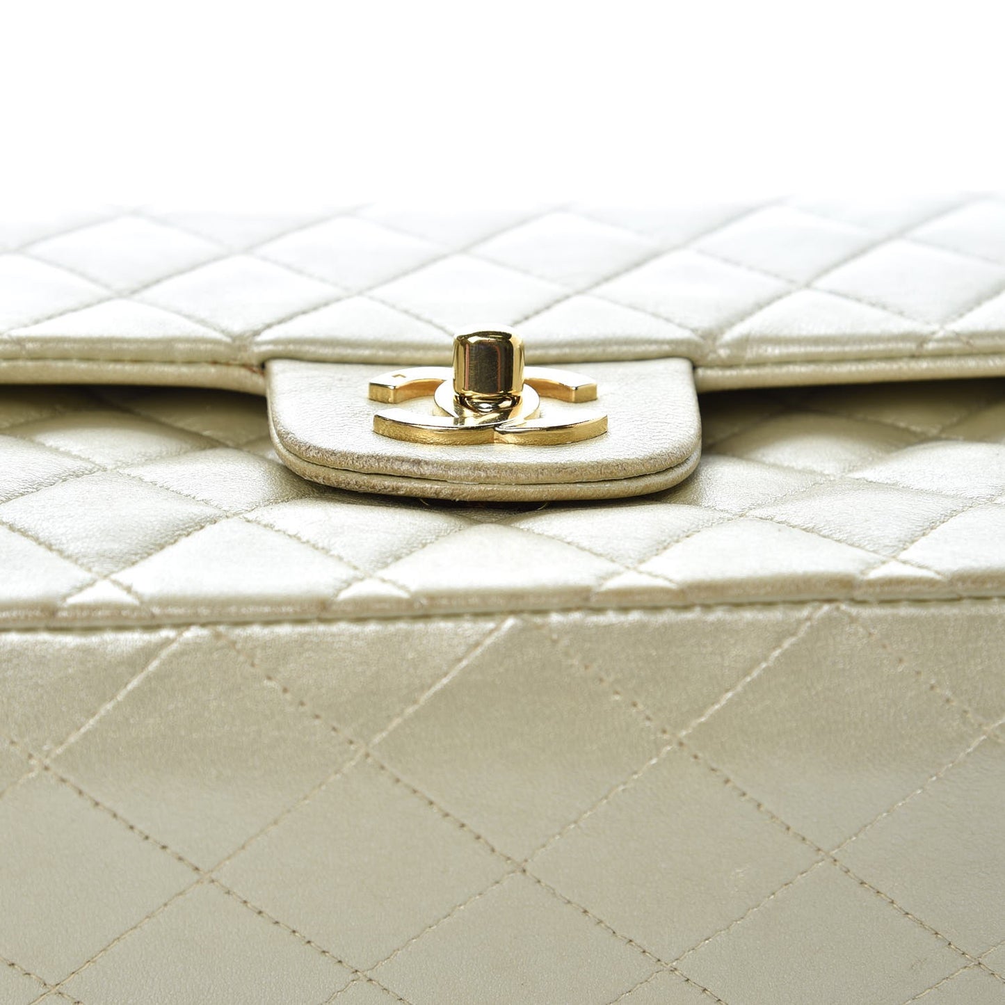 Metallic Lambskin Quilted Medium Double Flap Light Gold