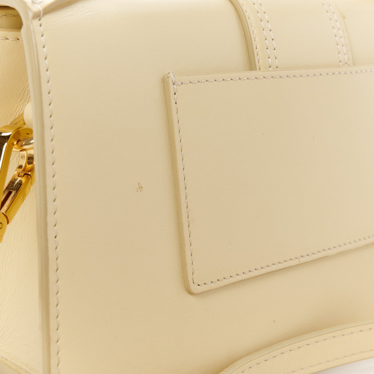 Smooth Calfskin Le Grand Bambino Ivory