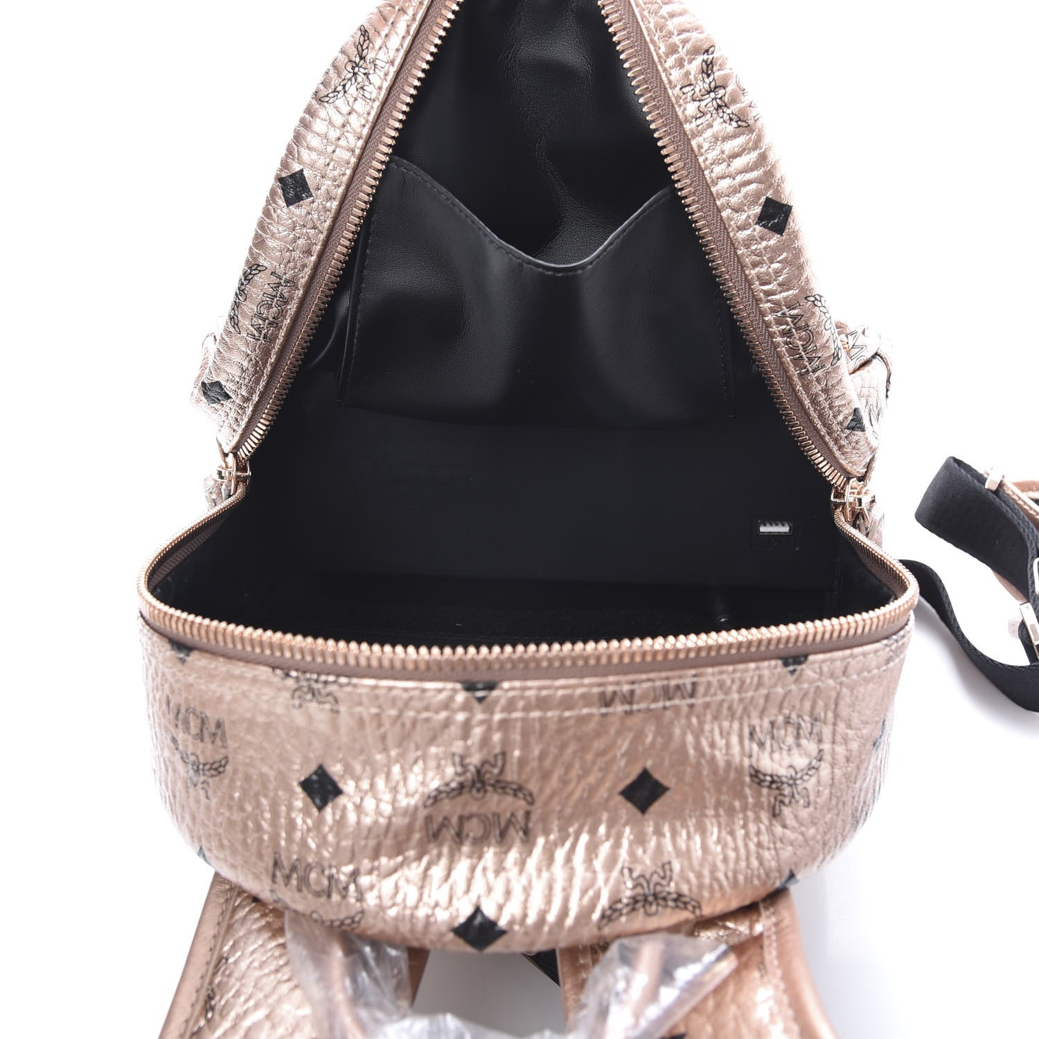 MCM Metallic X Wizpak Visetos Studded Sound System Speaker Backpack Champagne Gold 5 of 12