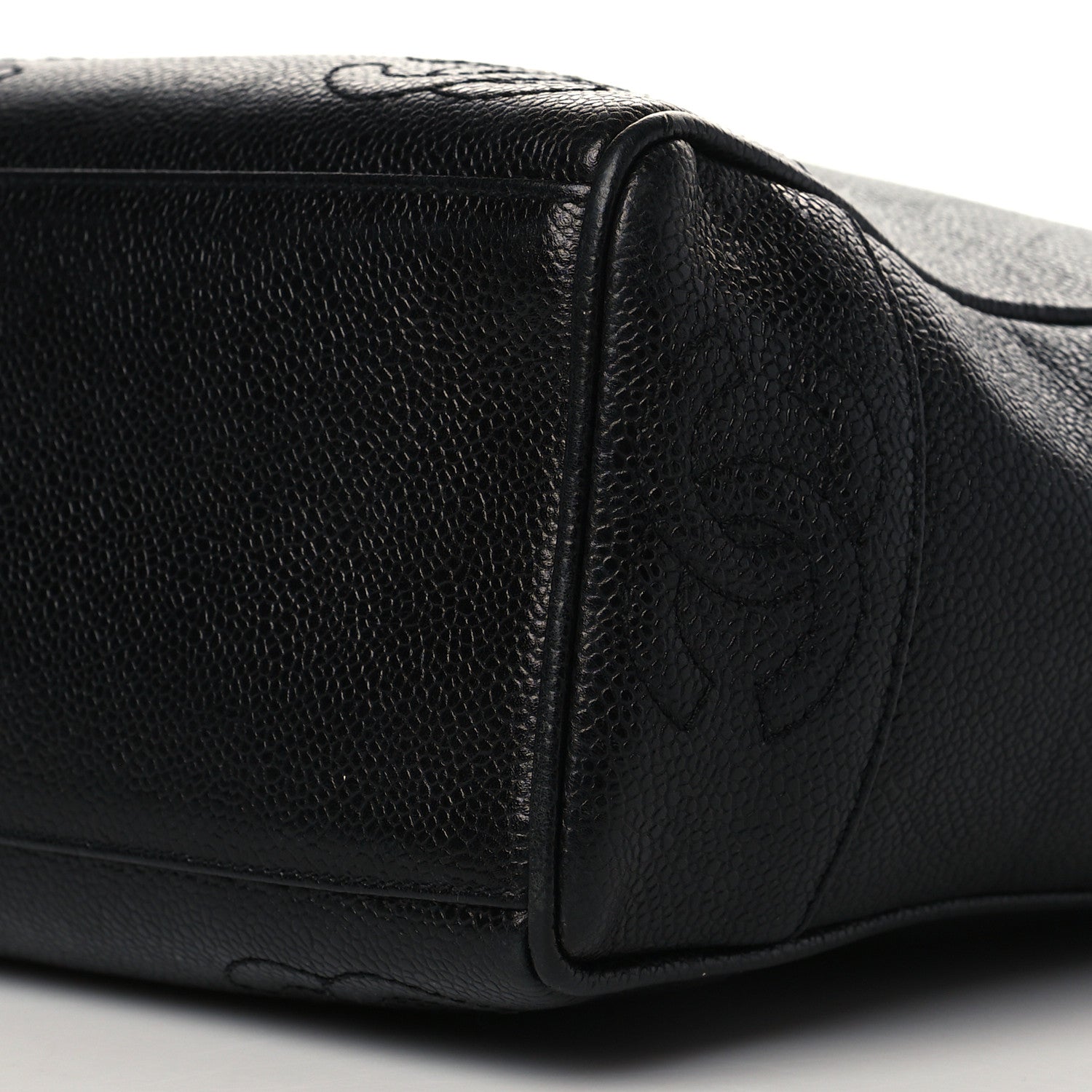 Chanel Caviar Shoulder Bag Black 9 of 11