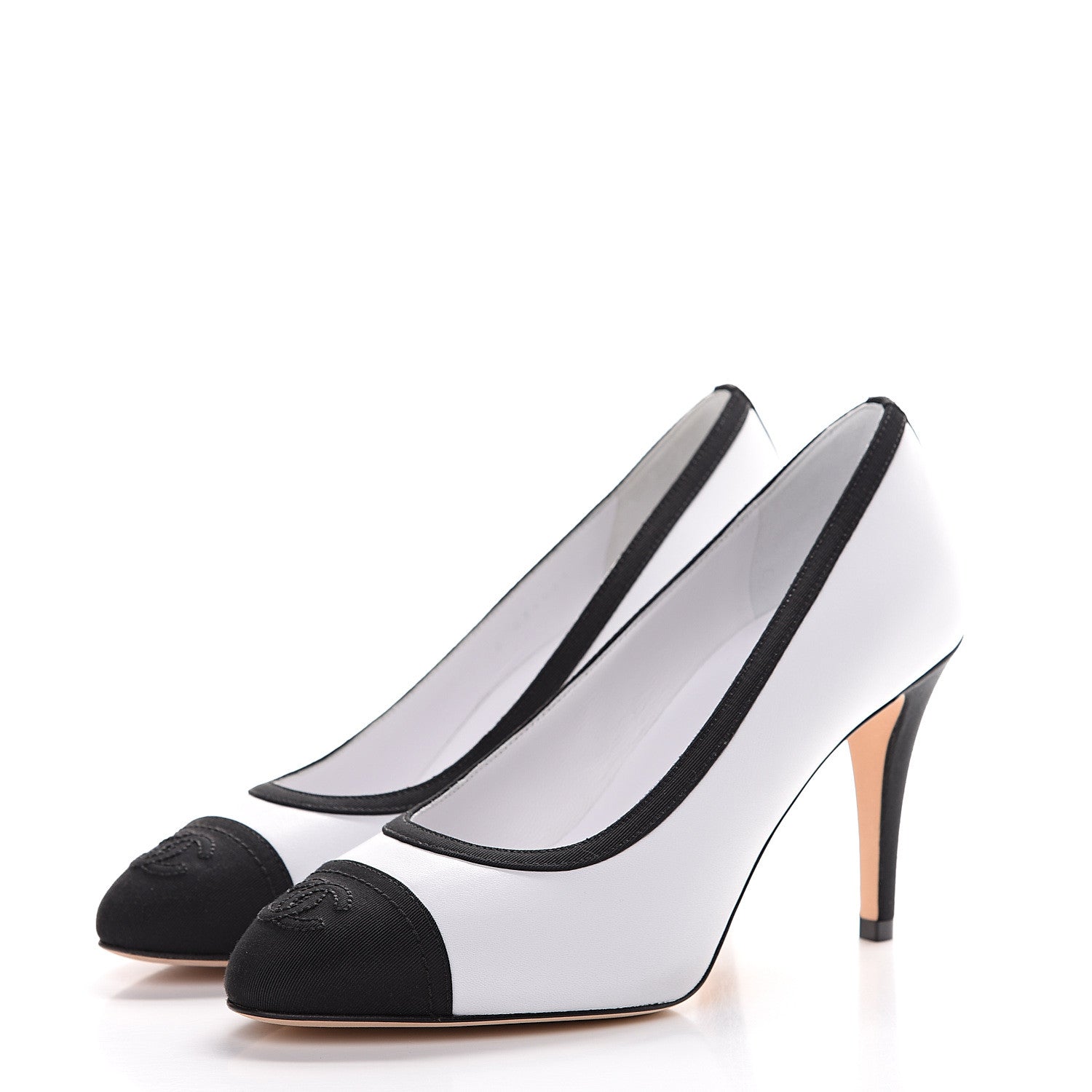Chanel Lambskin Grosgrain Cap Toe CC Pumps 37 White Black 6 of 9