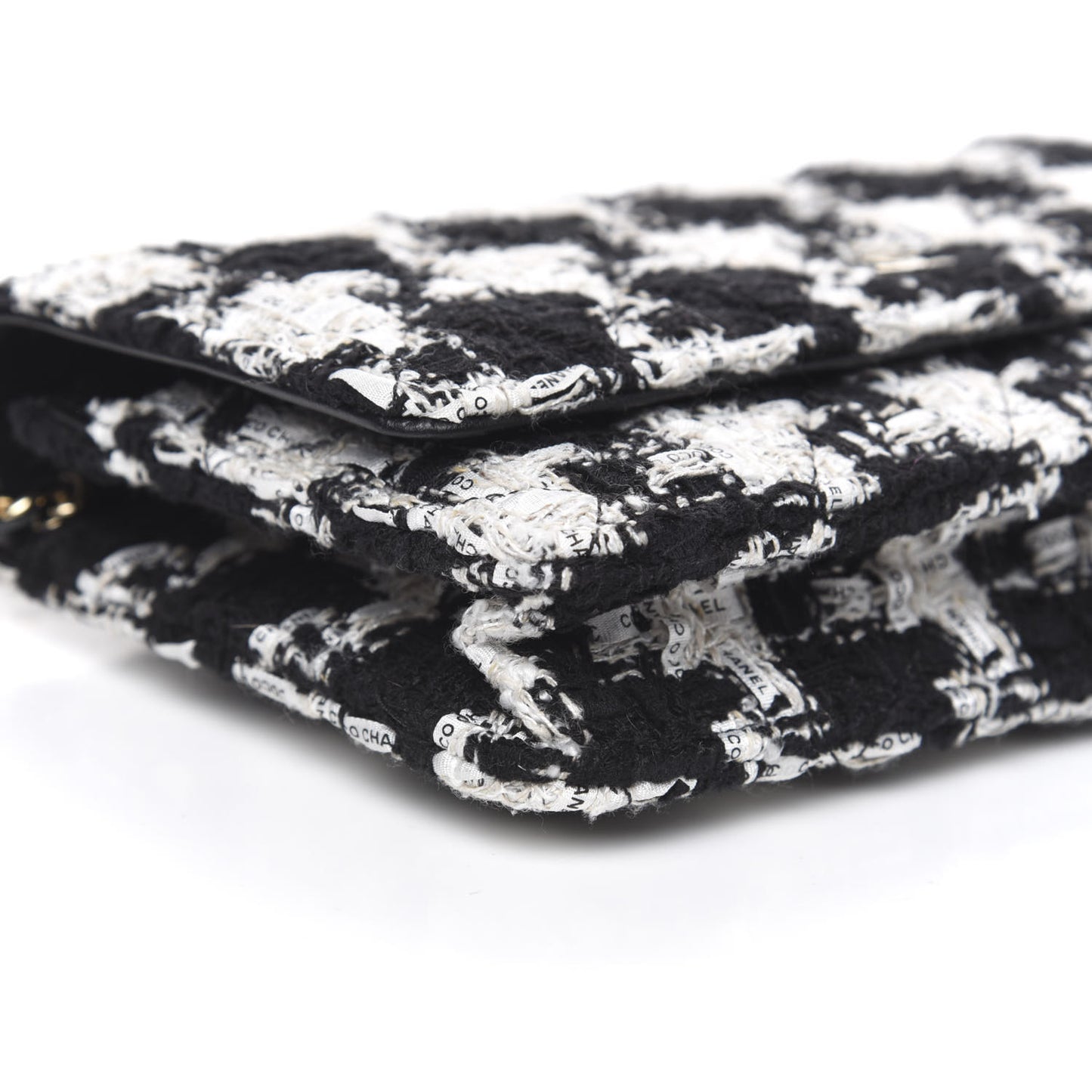 Tweed Quilted Wallet On Chain WOC Black Ecru White