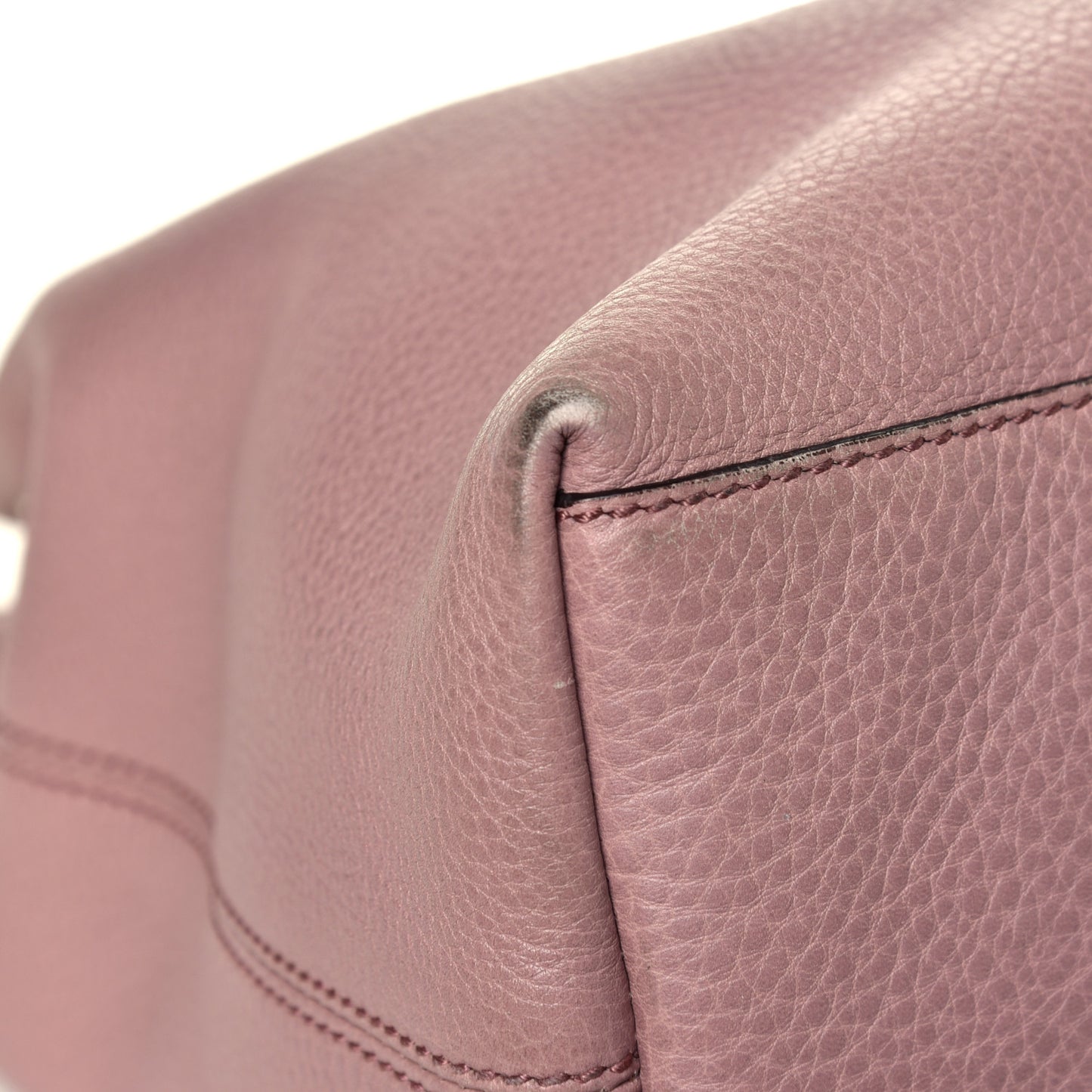 Pebbled Calfskin Medium Soho Chain Shoulder Bag Dark Cipria