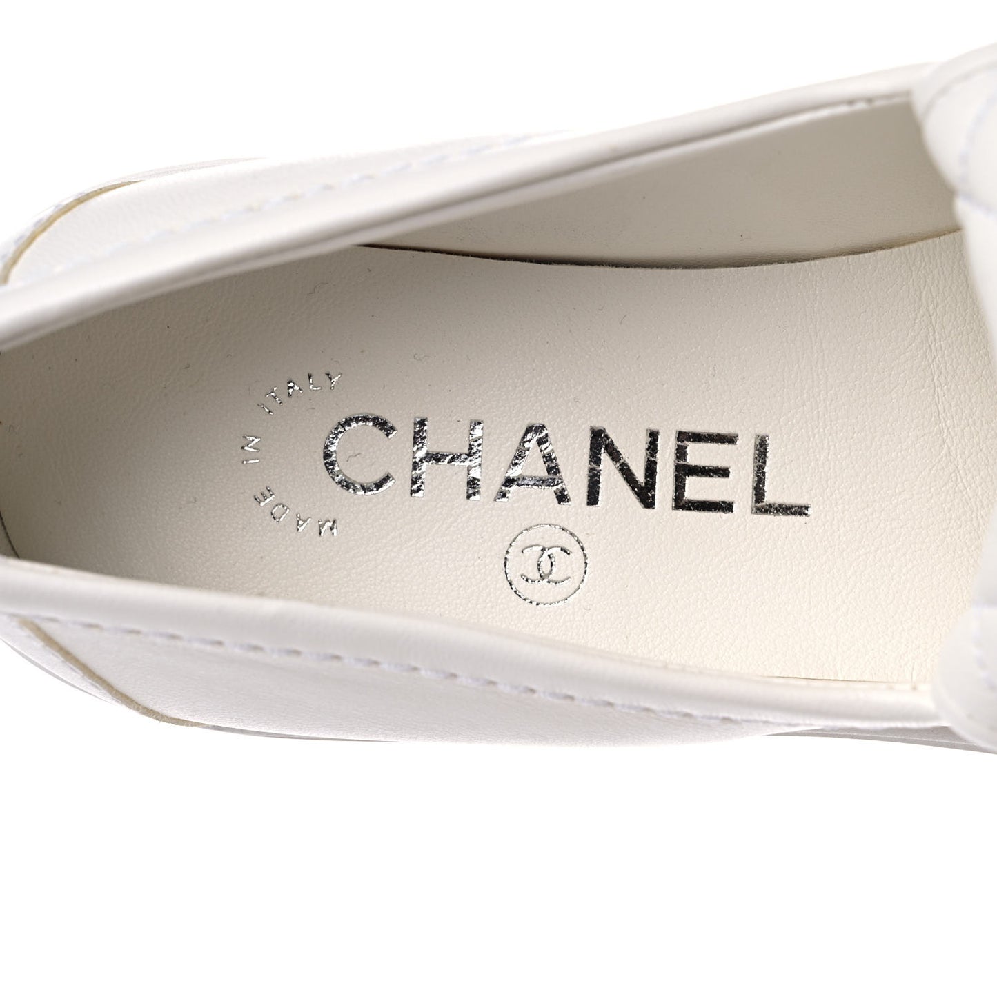 Lambskin Quilted CC Turnlock Loafers 35.5 White