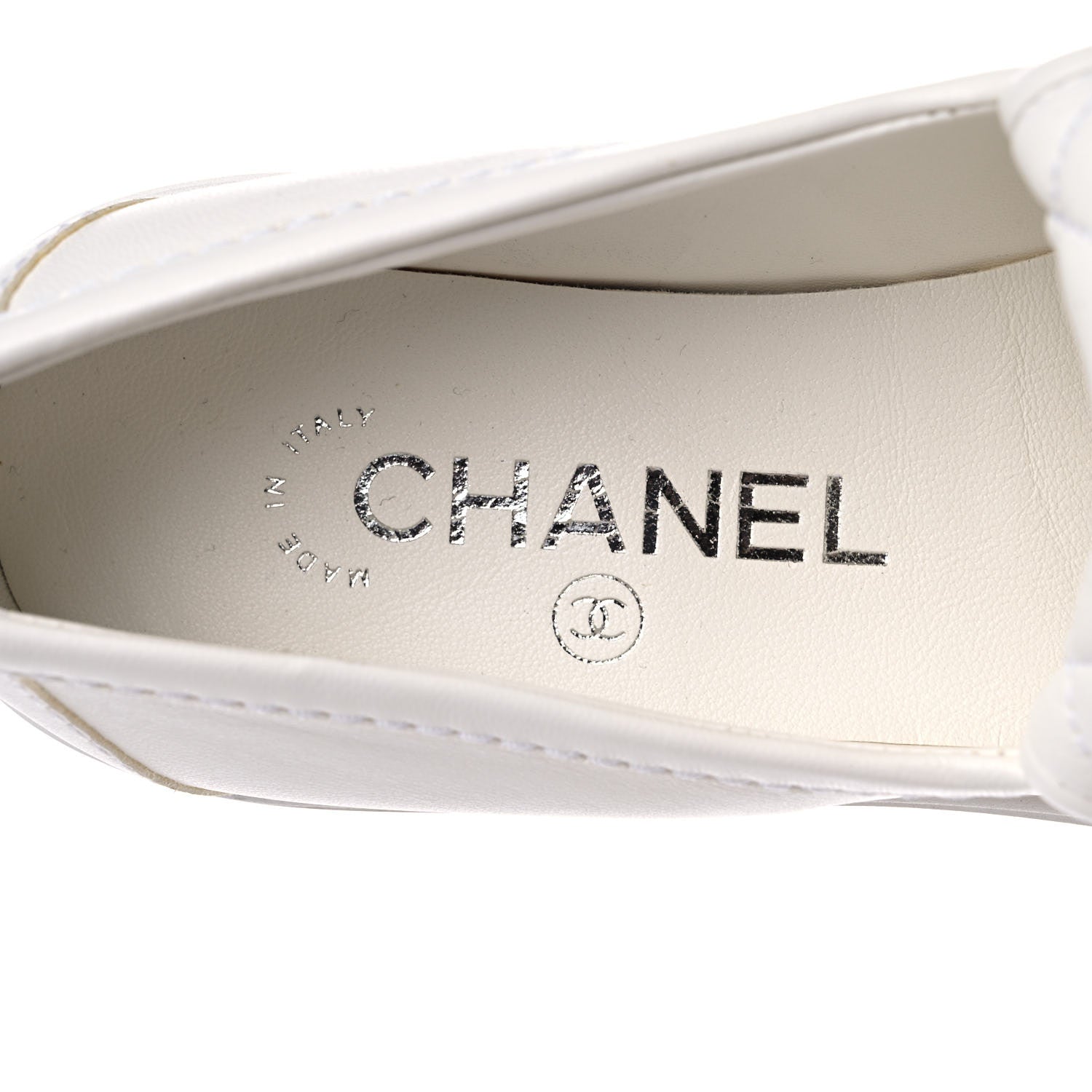 Chanel Lambskin Quilted CC Turnlock Loafers 35.5 White 8 of 9