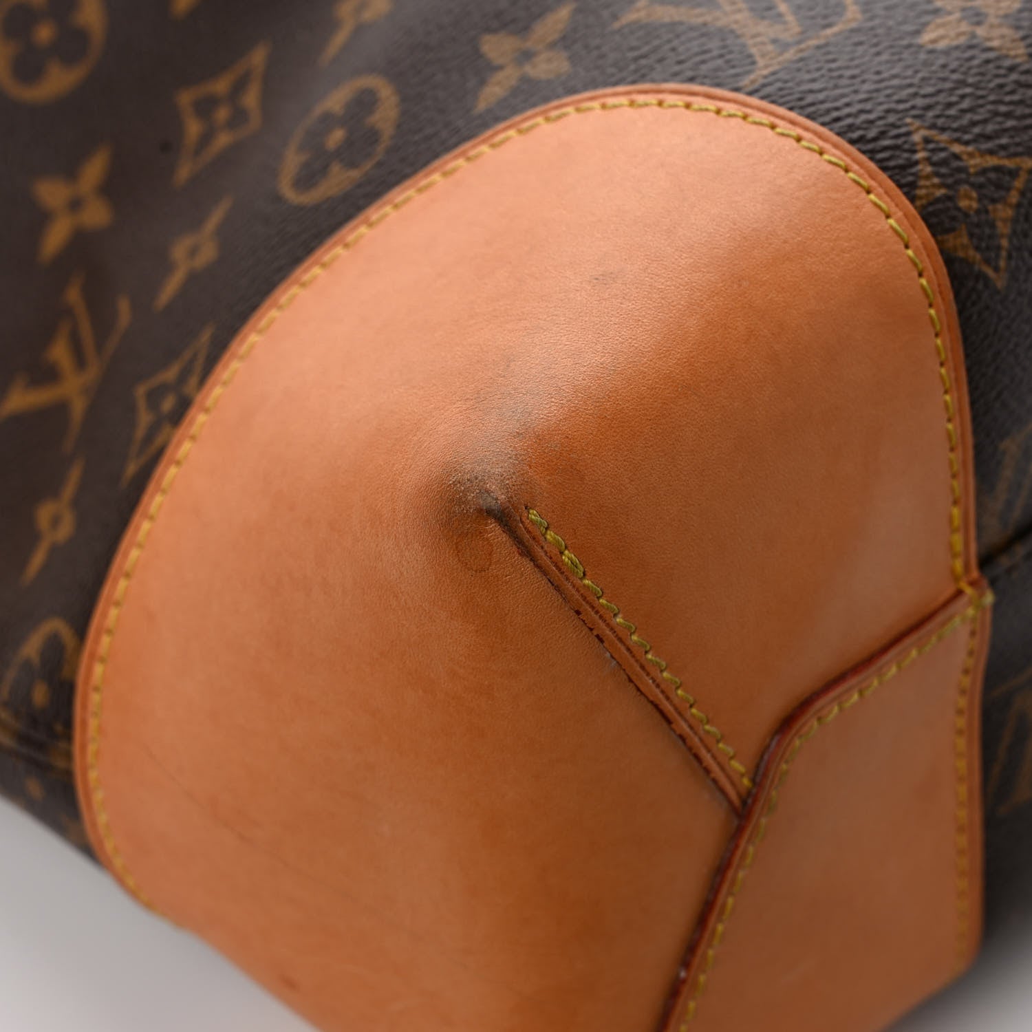 Louis Vuitton Monogram Berri MM 10 of 11