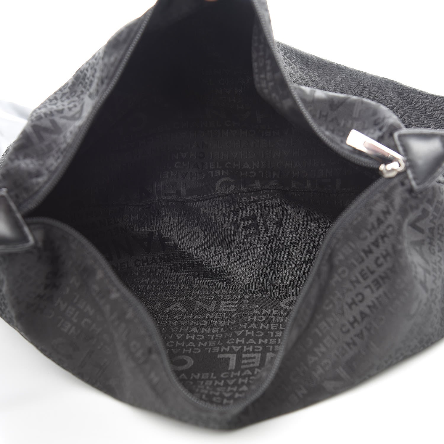 Chanel Vinyl XL Coco Cabas Black 20 of 32