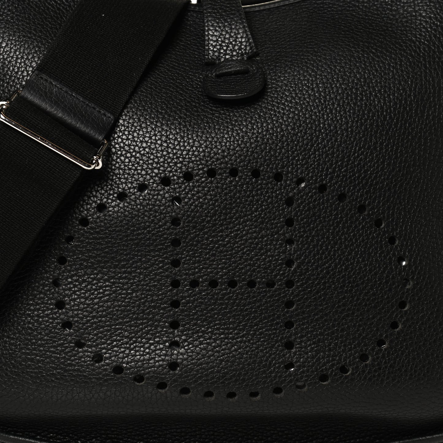 Taurillon Clemence Evelyne III PM Black