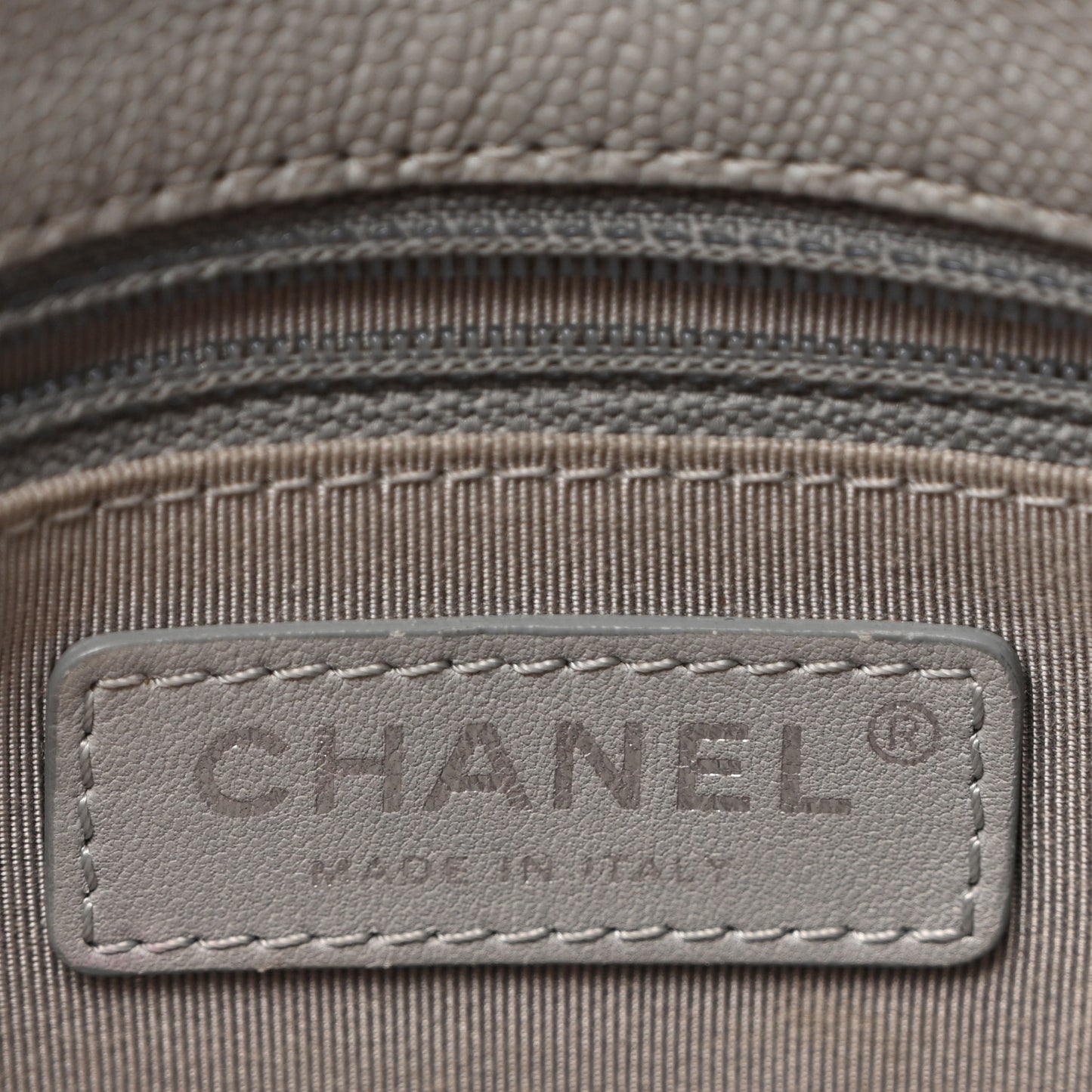 Caviar Quilted Large Urban Companion Flap Grey