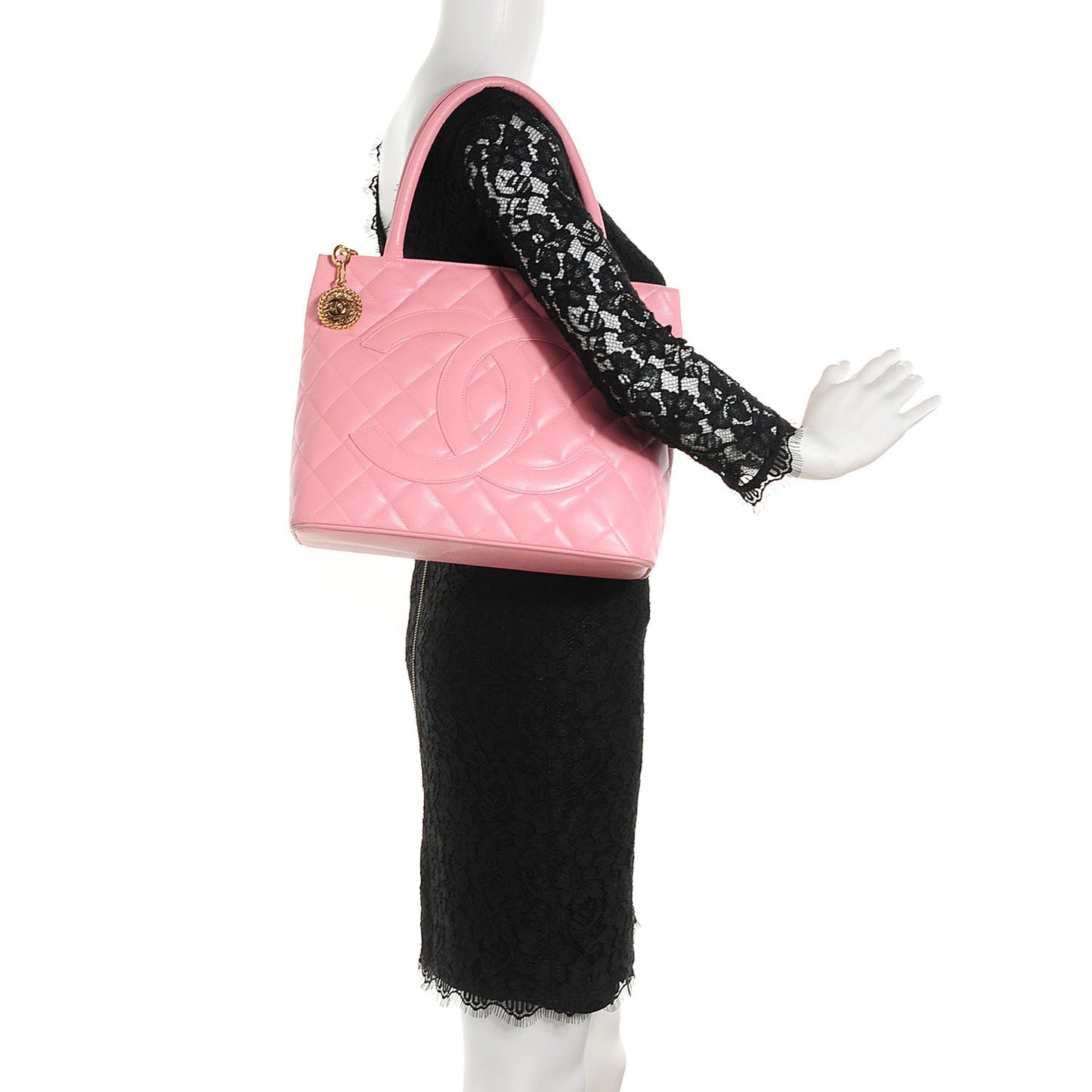 Caviar Quilted Medallion Tote Light Pink